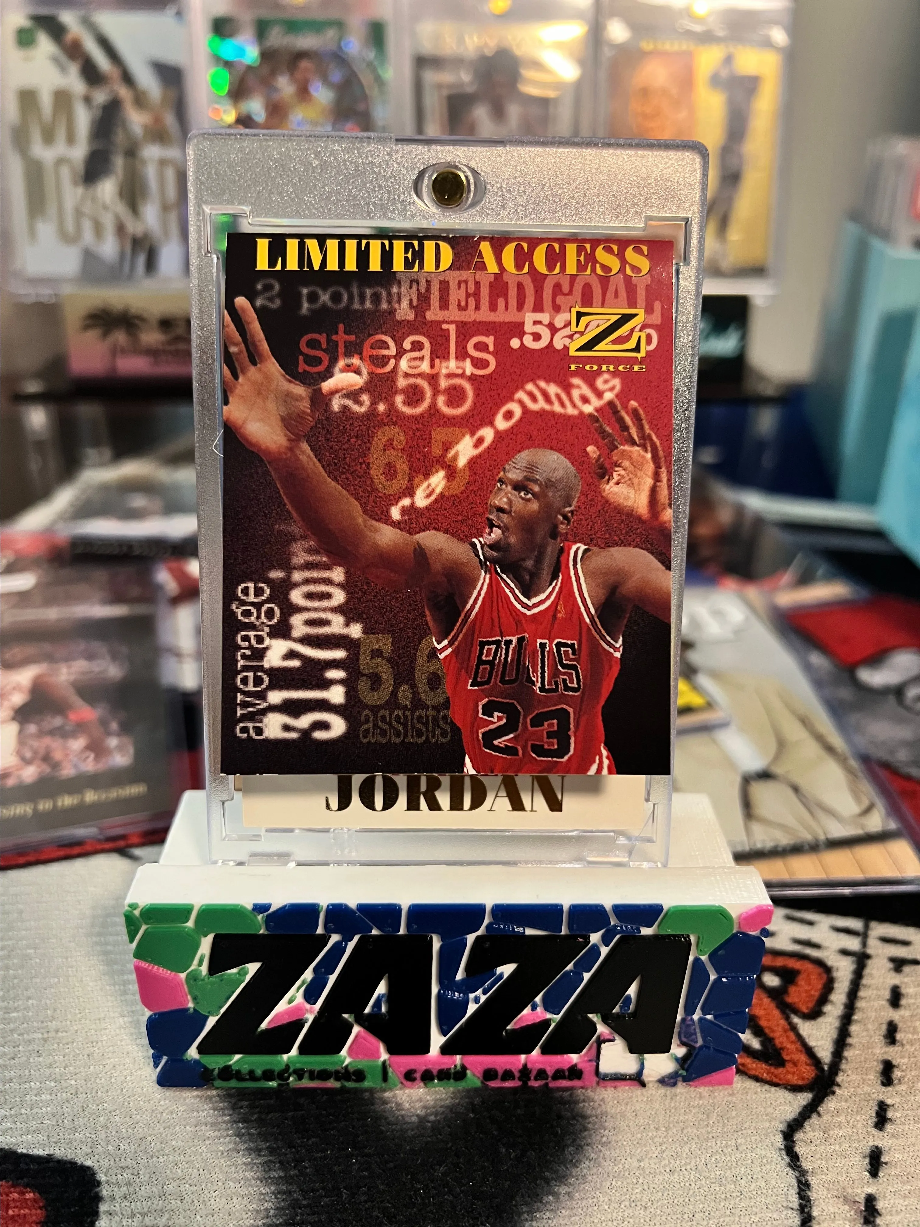 Product image for 1997-98 SkyBox Z-Force #6 LA Michael Jordan Force - Limited Access Rare Flip