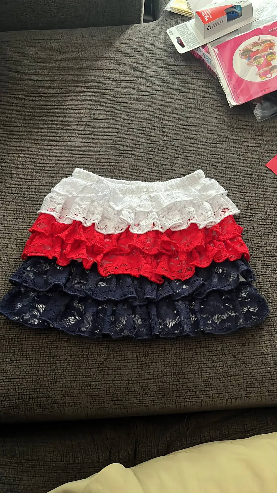 Listing Image Blurred Background