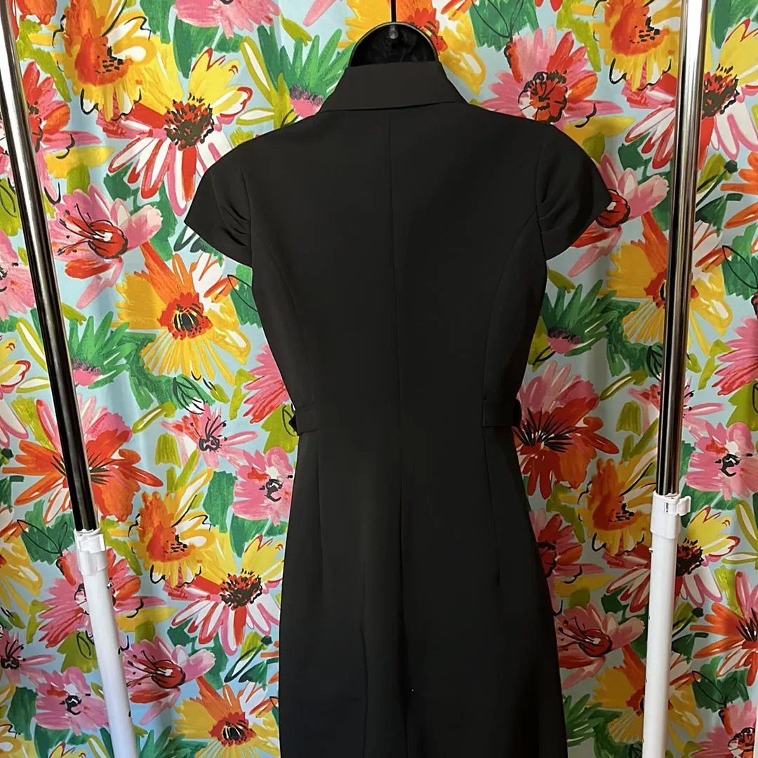 Listing Image Blurred Background