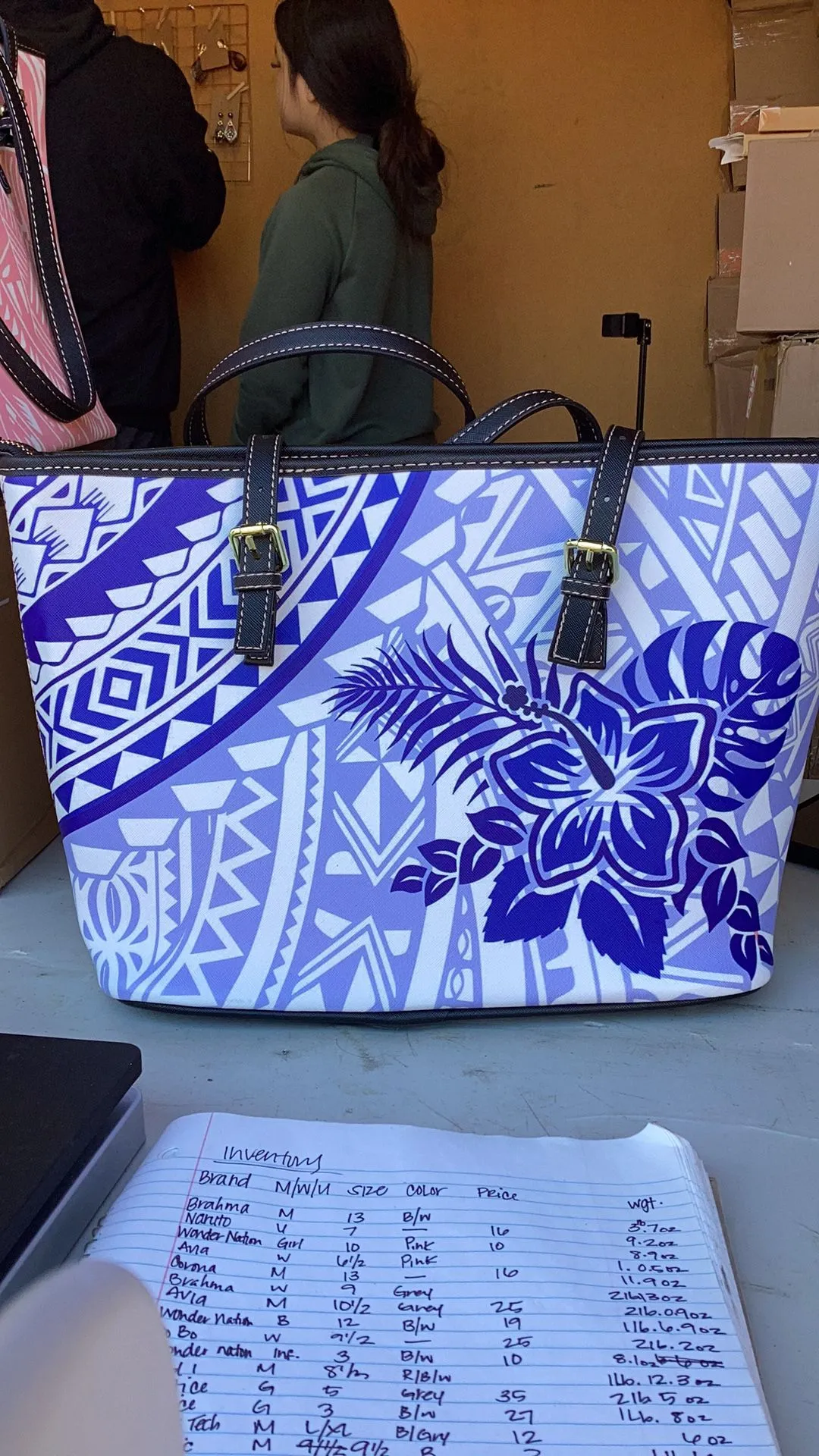 Listing Image Blurred Background