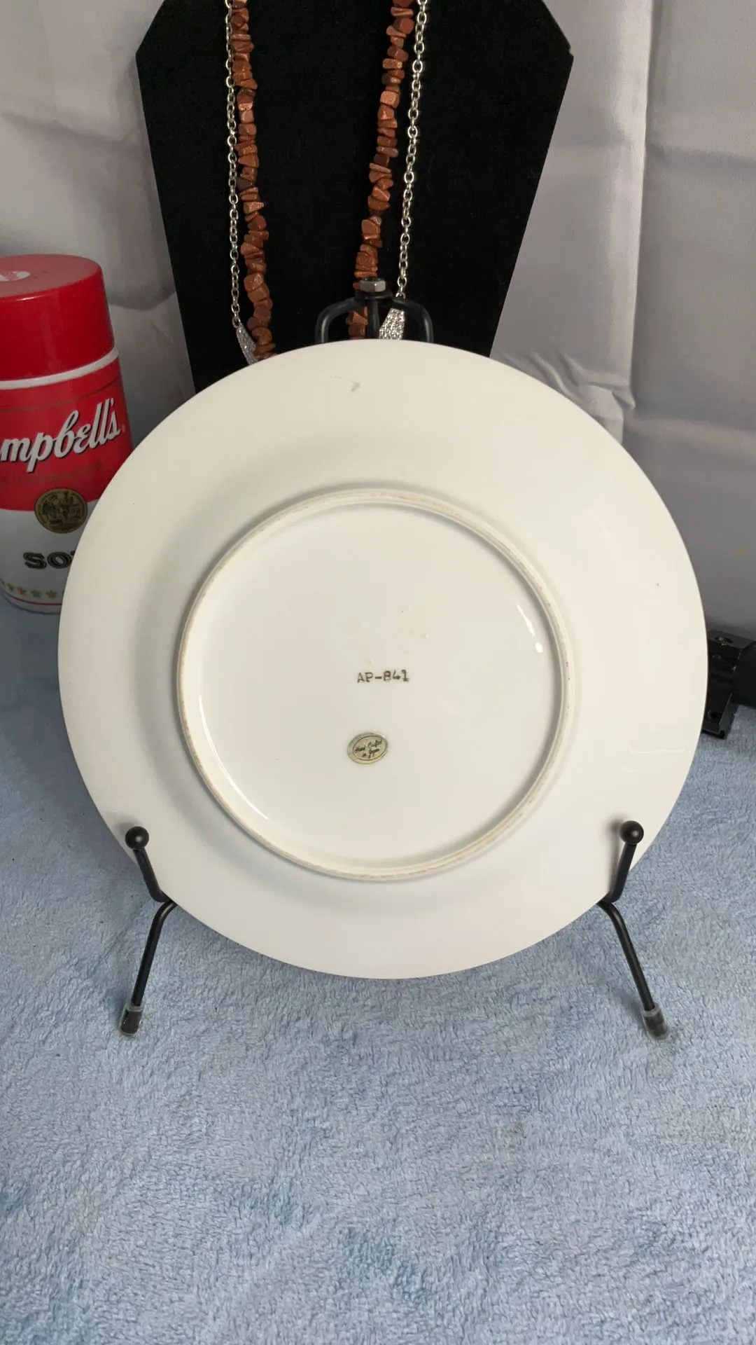 Listing Image Blurred Background