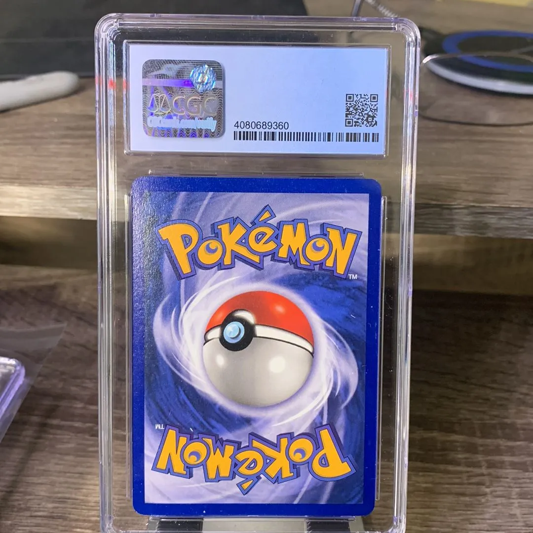 Listing Image Blurred Background