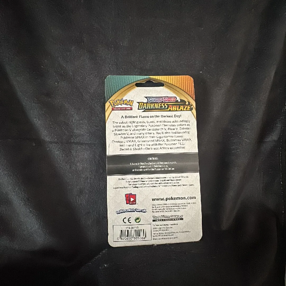 Listing Image Blurred Background