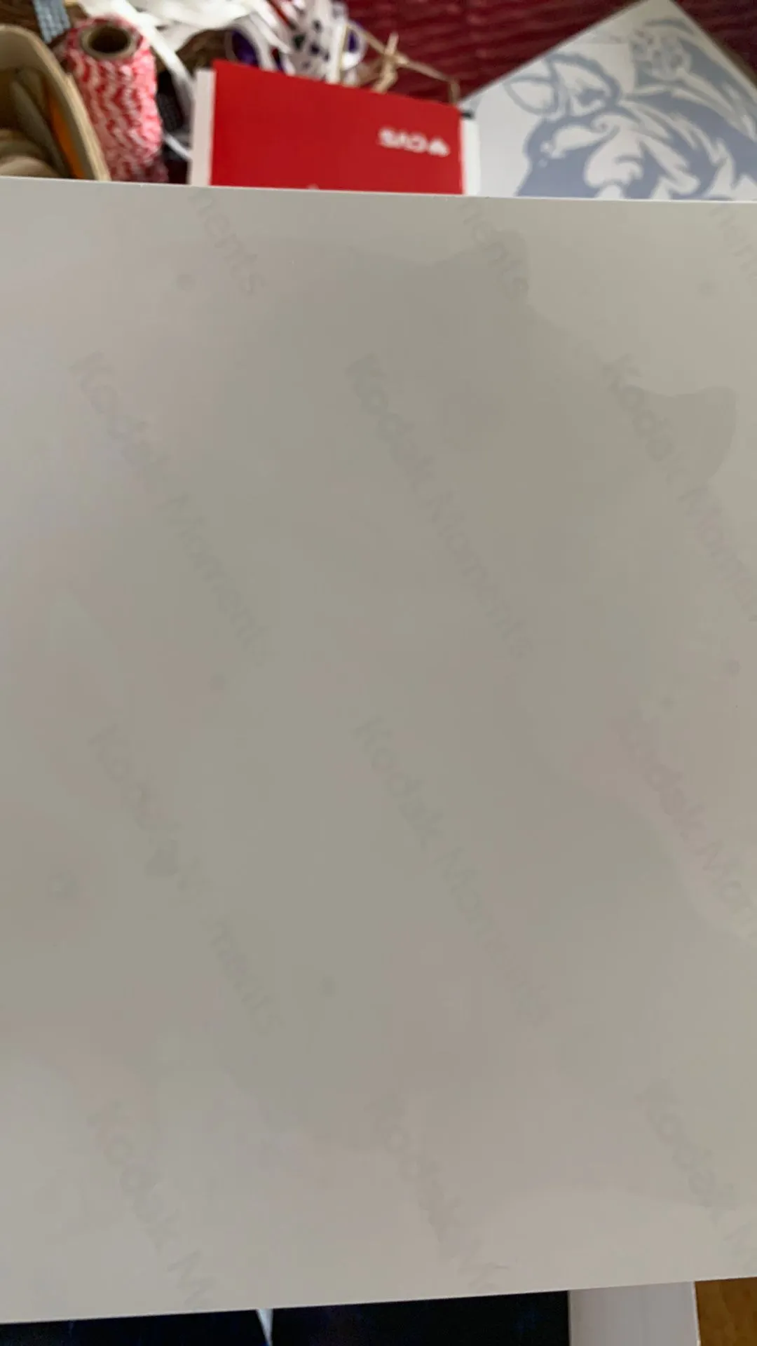 Listing Image Blurred Background