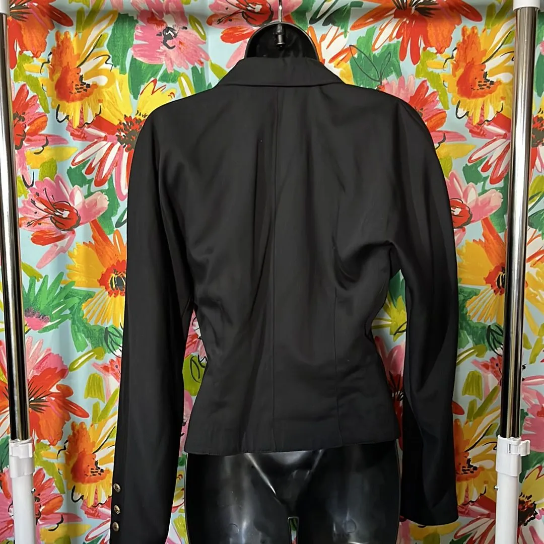 Listing Image Blurred Background