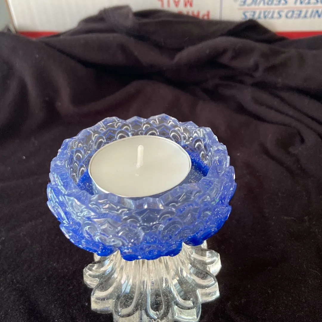 Listing Image Blurred Background