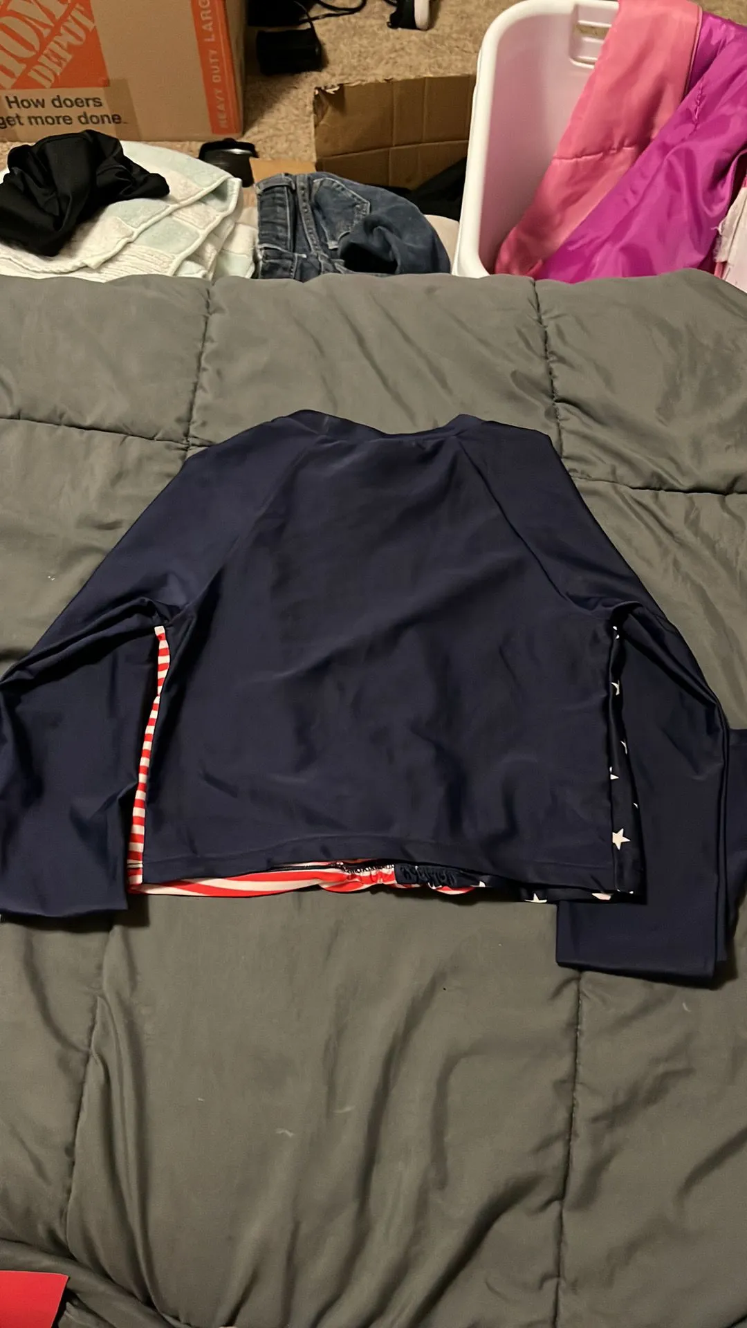 Listing Image Blurred Background