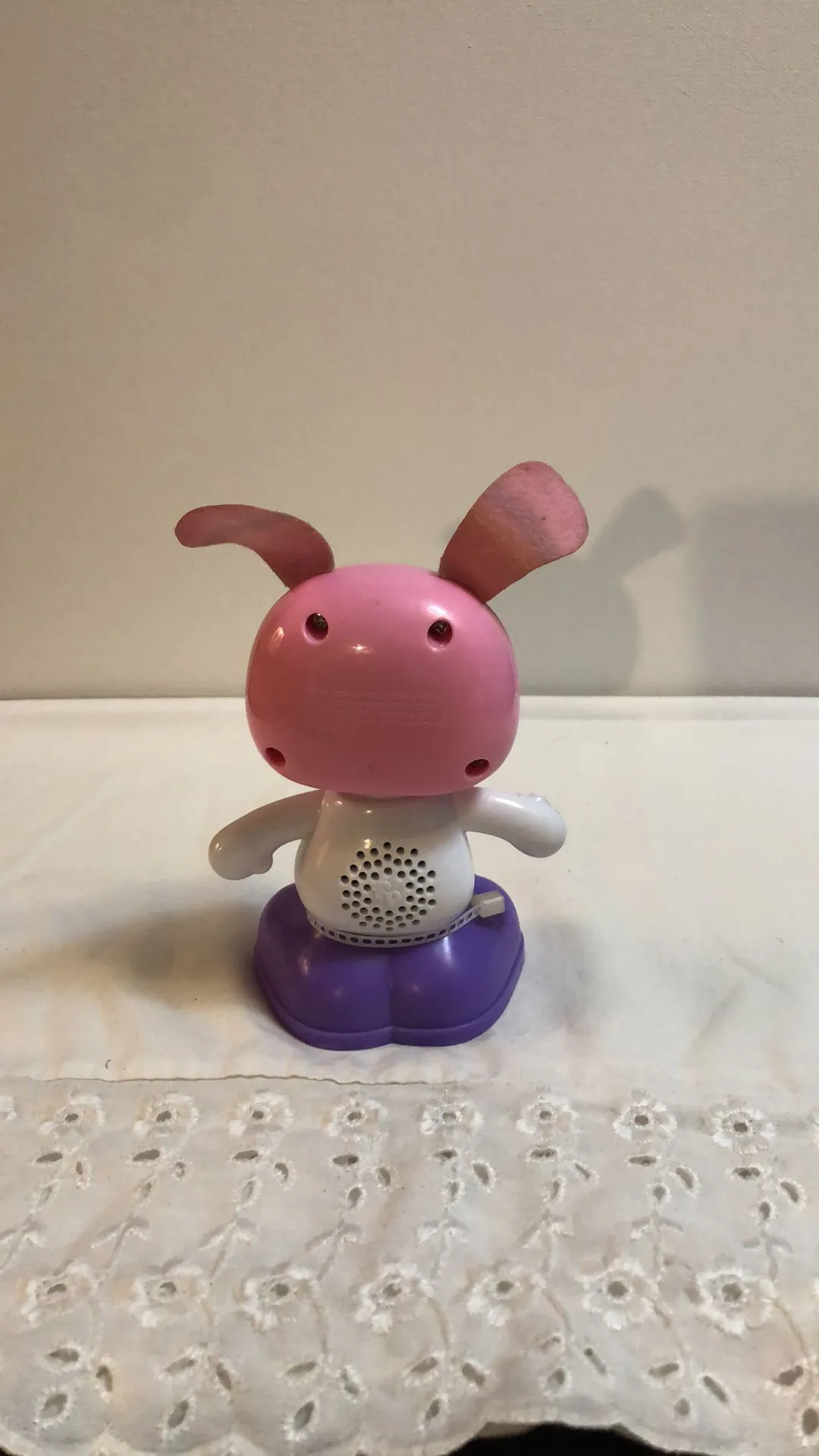 Listing Image Blurred Background