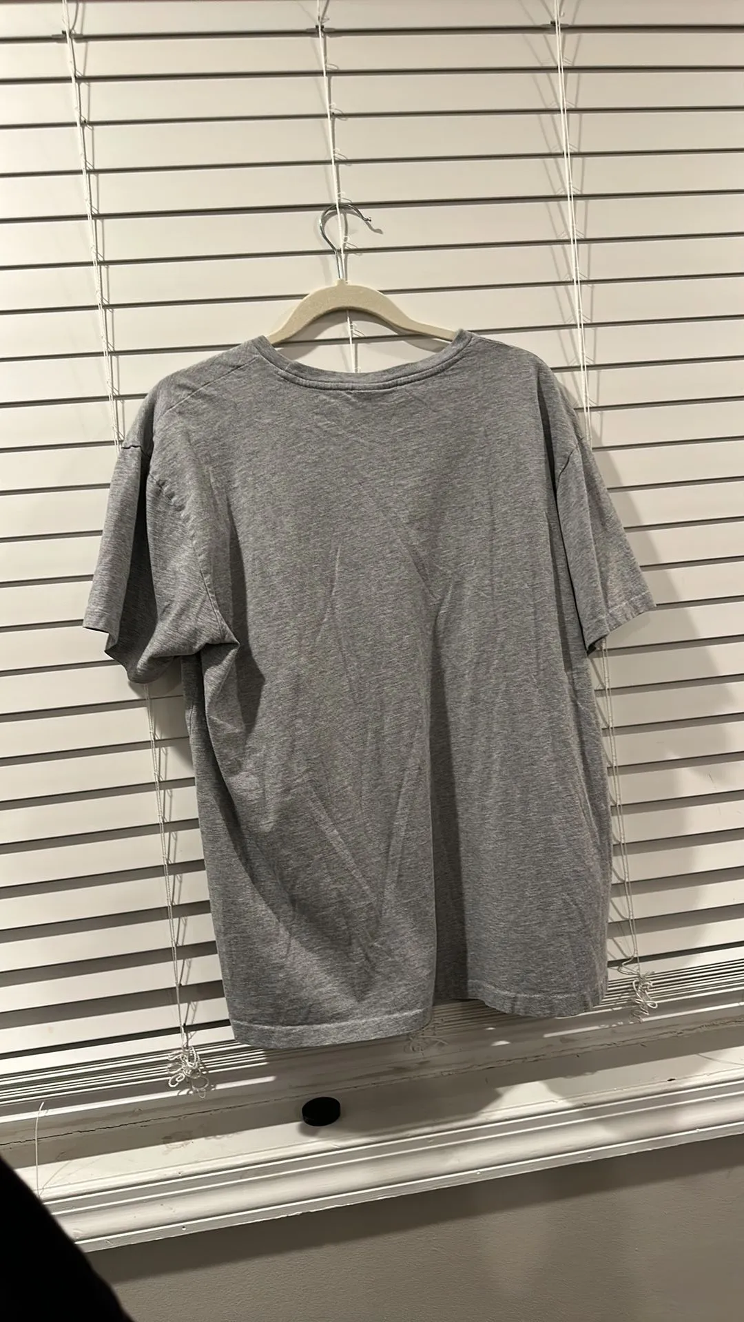 Listing Image Blurred Background