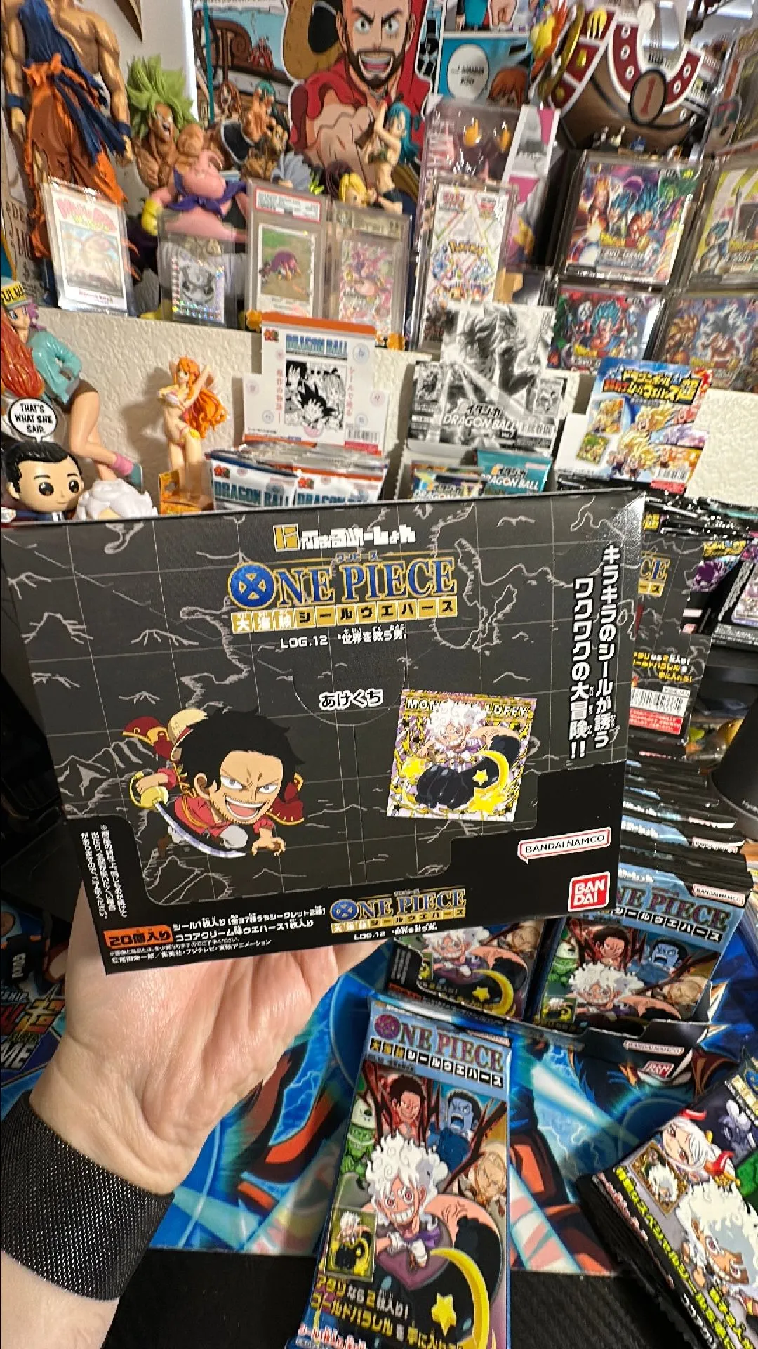 Product image for One Piece Log 12 Sticker Wafer Box (20 packs)