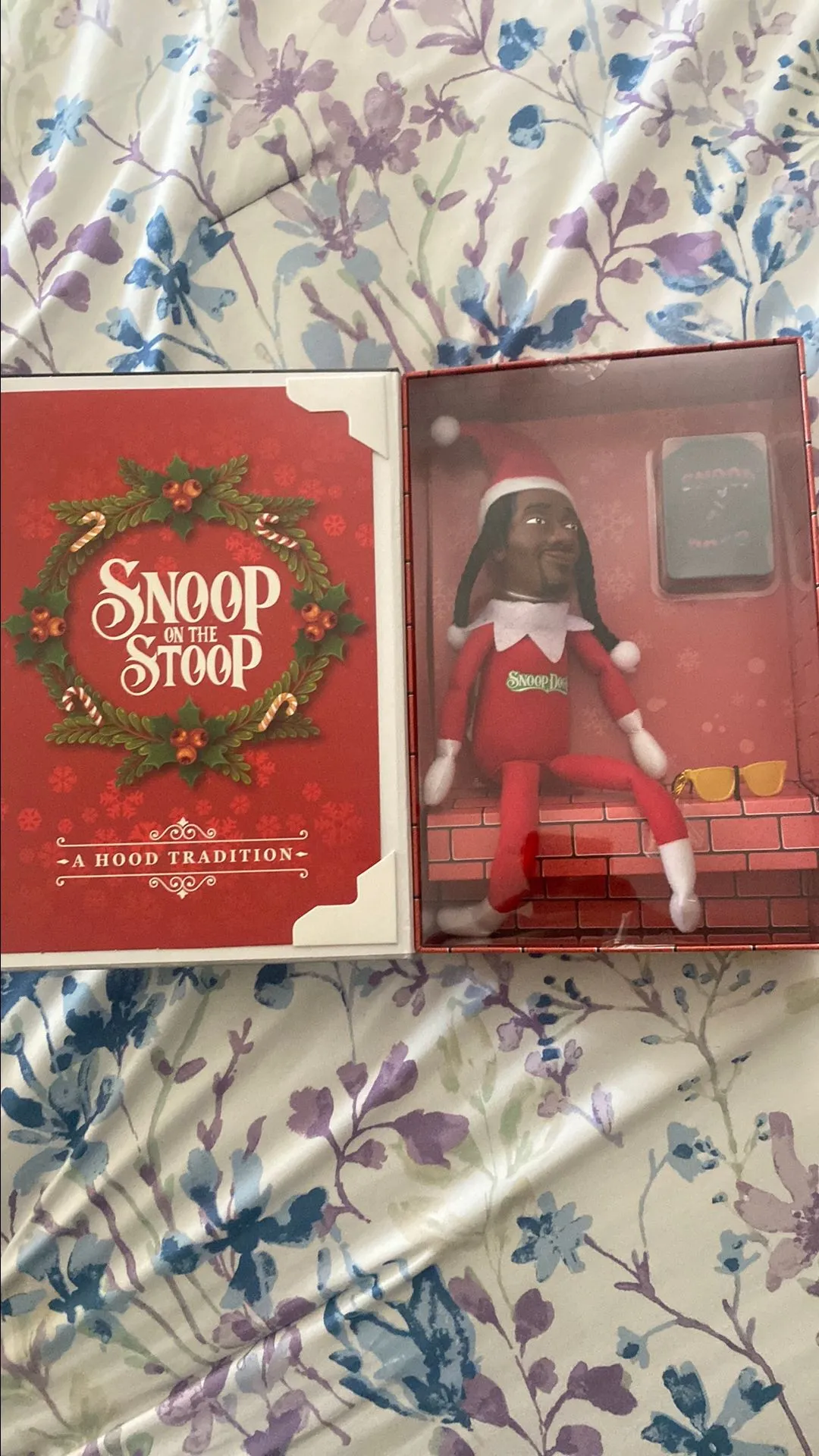 Product image for Snoop On The Stoop