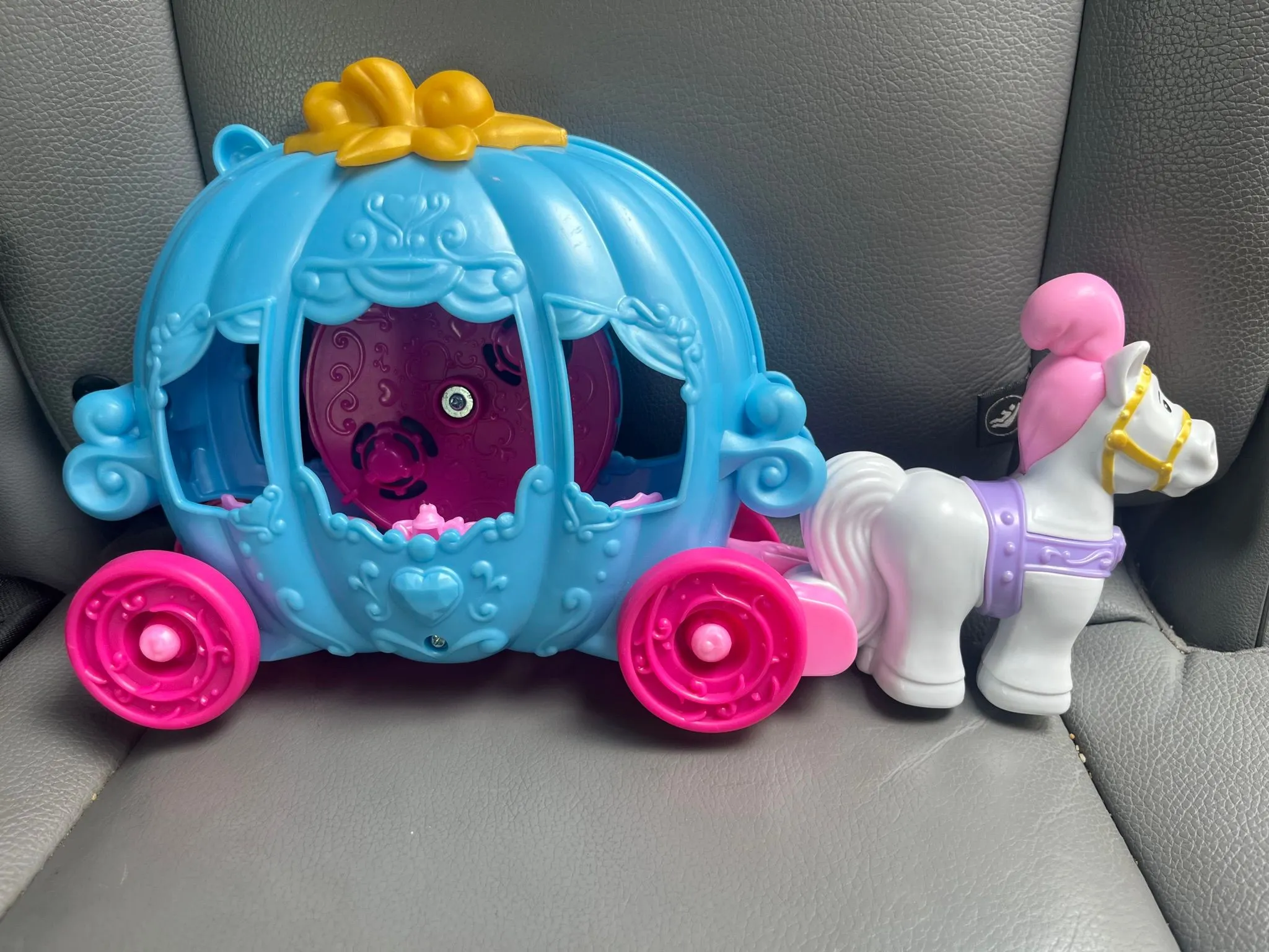 bc2b4e24-ac84-4279-99fd-5f3eed5cd8bb