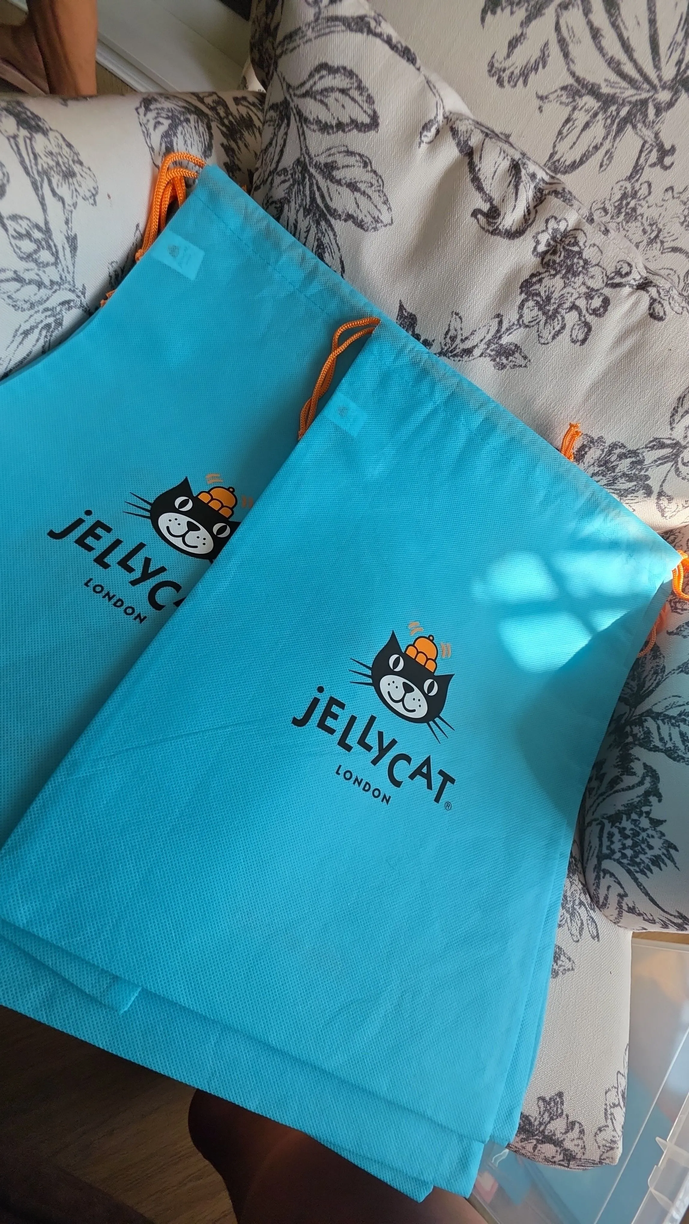 bc688c90-36cd-4814-9922-b17d60f0c641