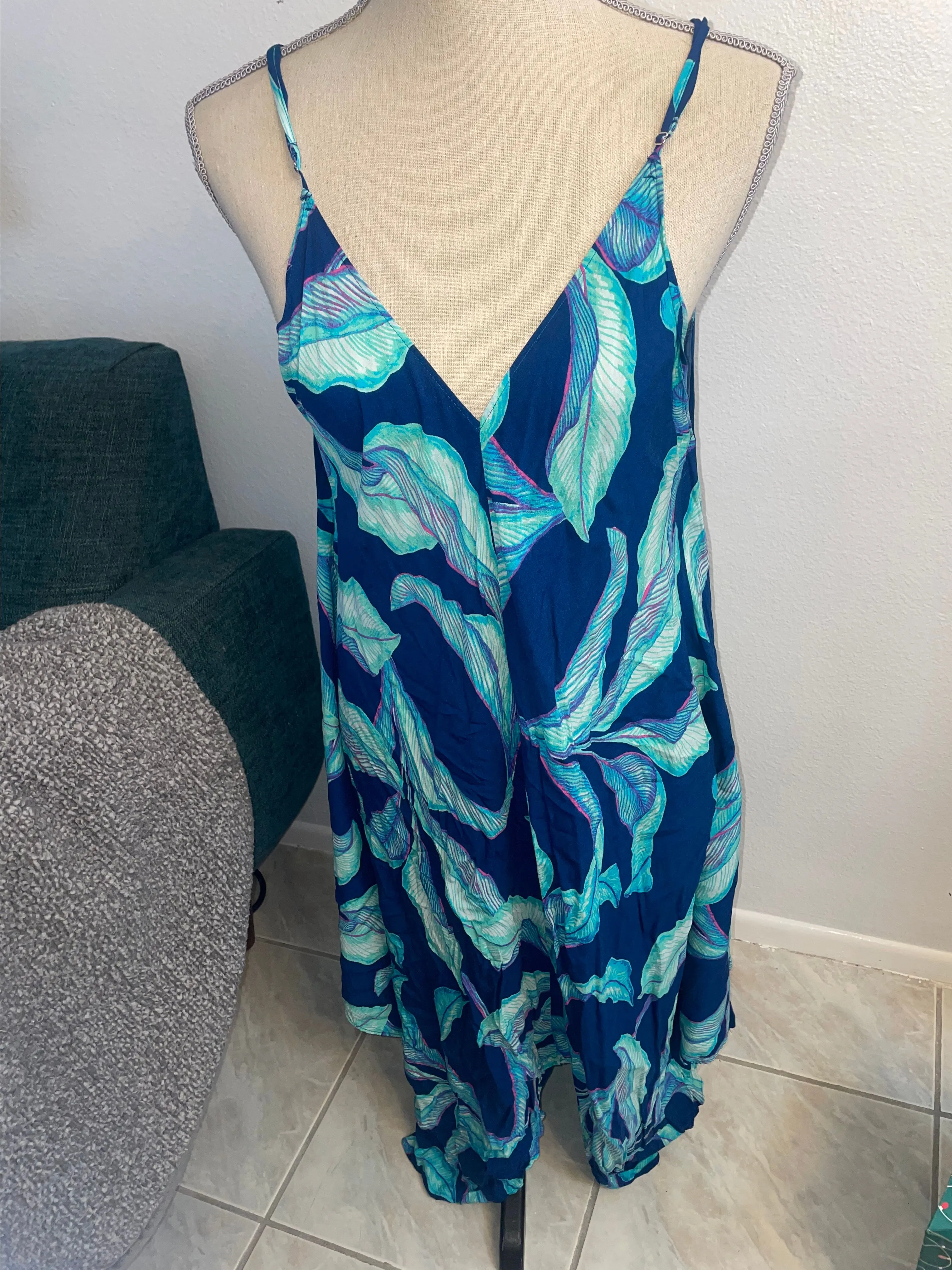 sachin and babi light blue dress Sparkly Backless Floral Detail Maxi Dress Lavender main image 1