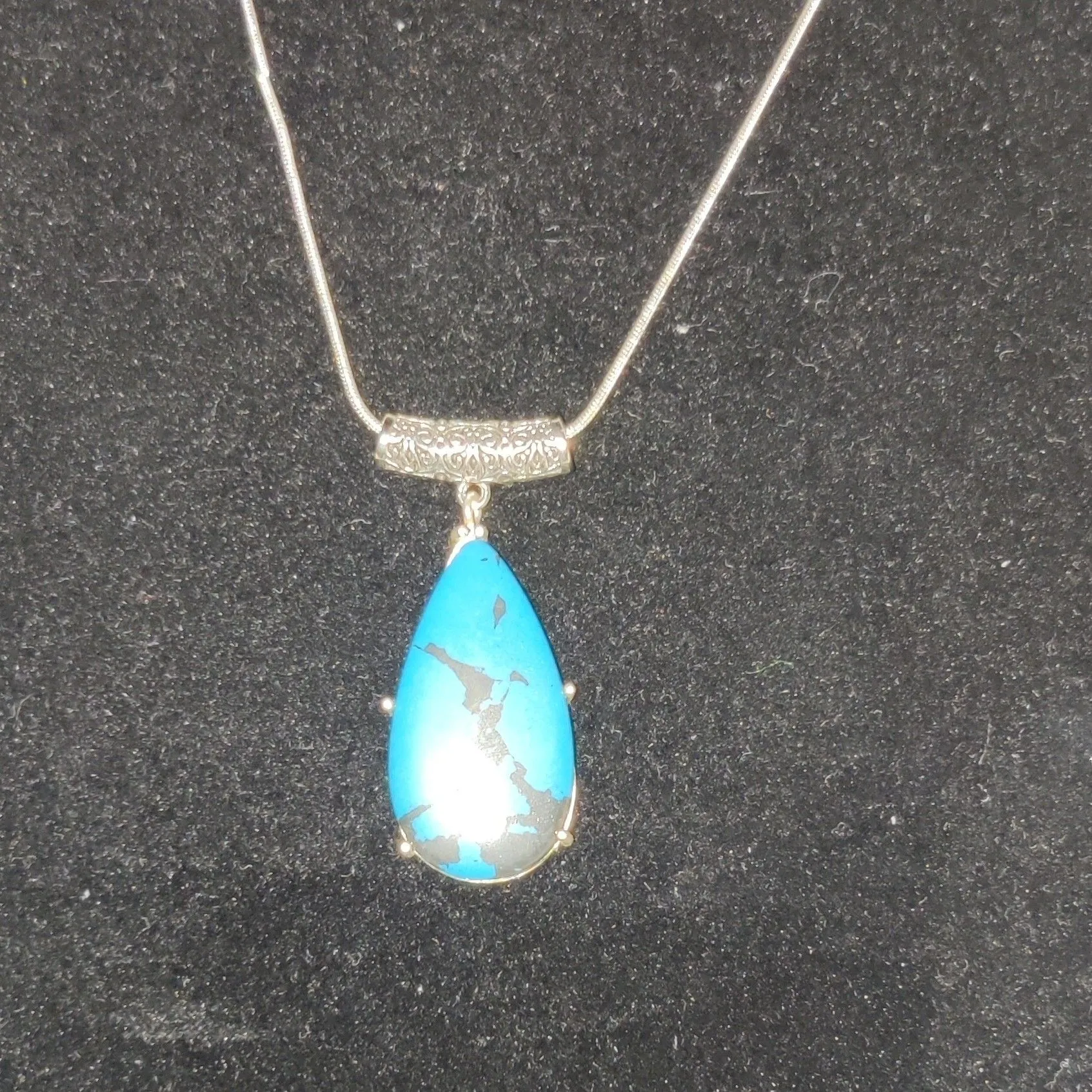 Product image for True Turquoise hand set pendant