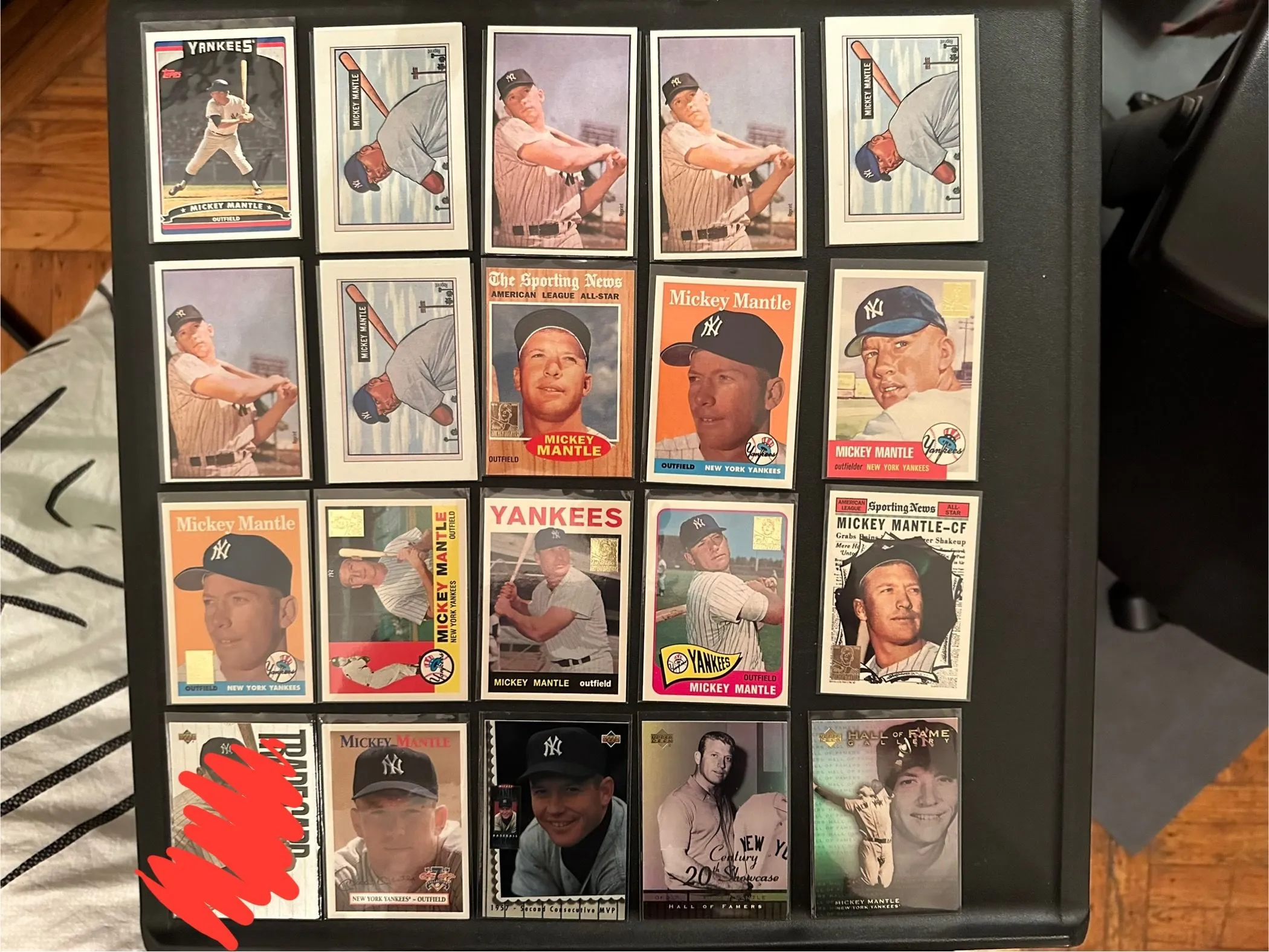 Product image for 100 x Mantle reprint/commemorative cards