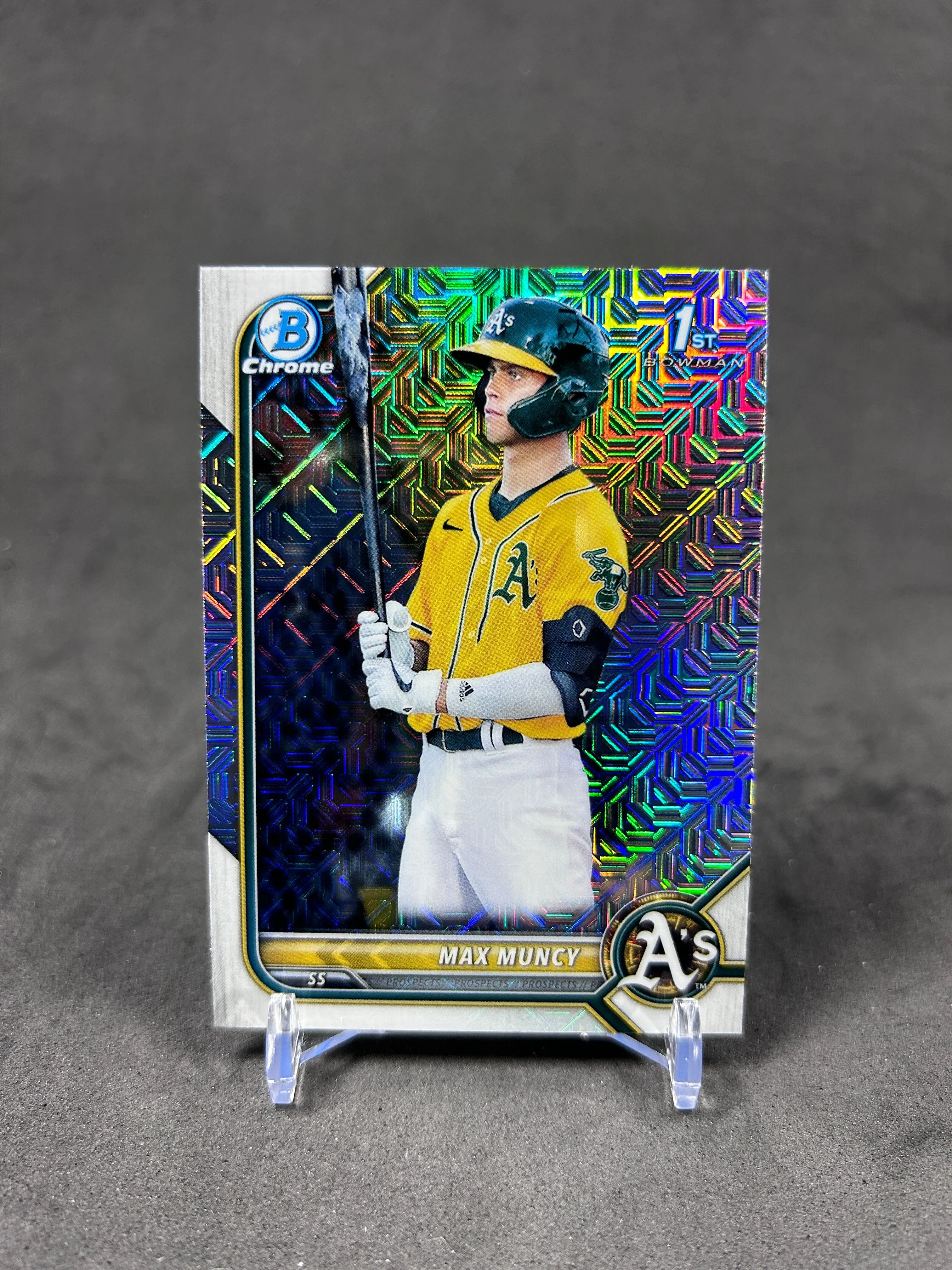 Product image for Max Muncy 2022 Bowman Chrome 1st Mojo Refractor #BCP-89 A's