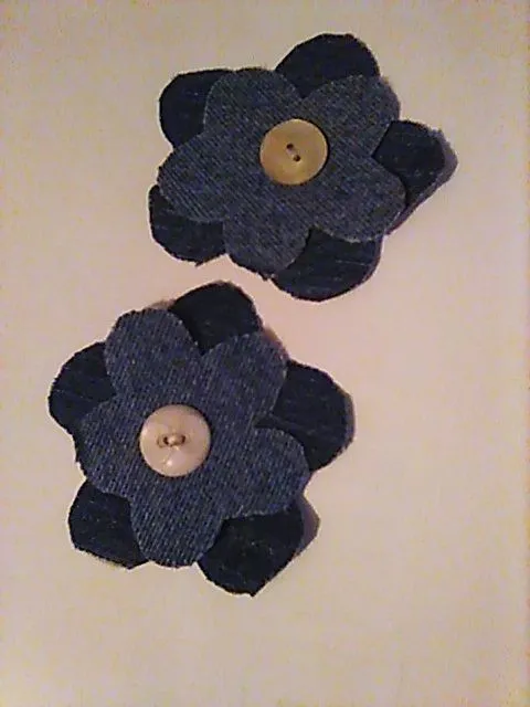 Product image for Set of 2 Applique Denim Flowers With Vintage Buttons Pin On or Sew On Your Outfit