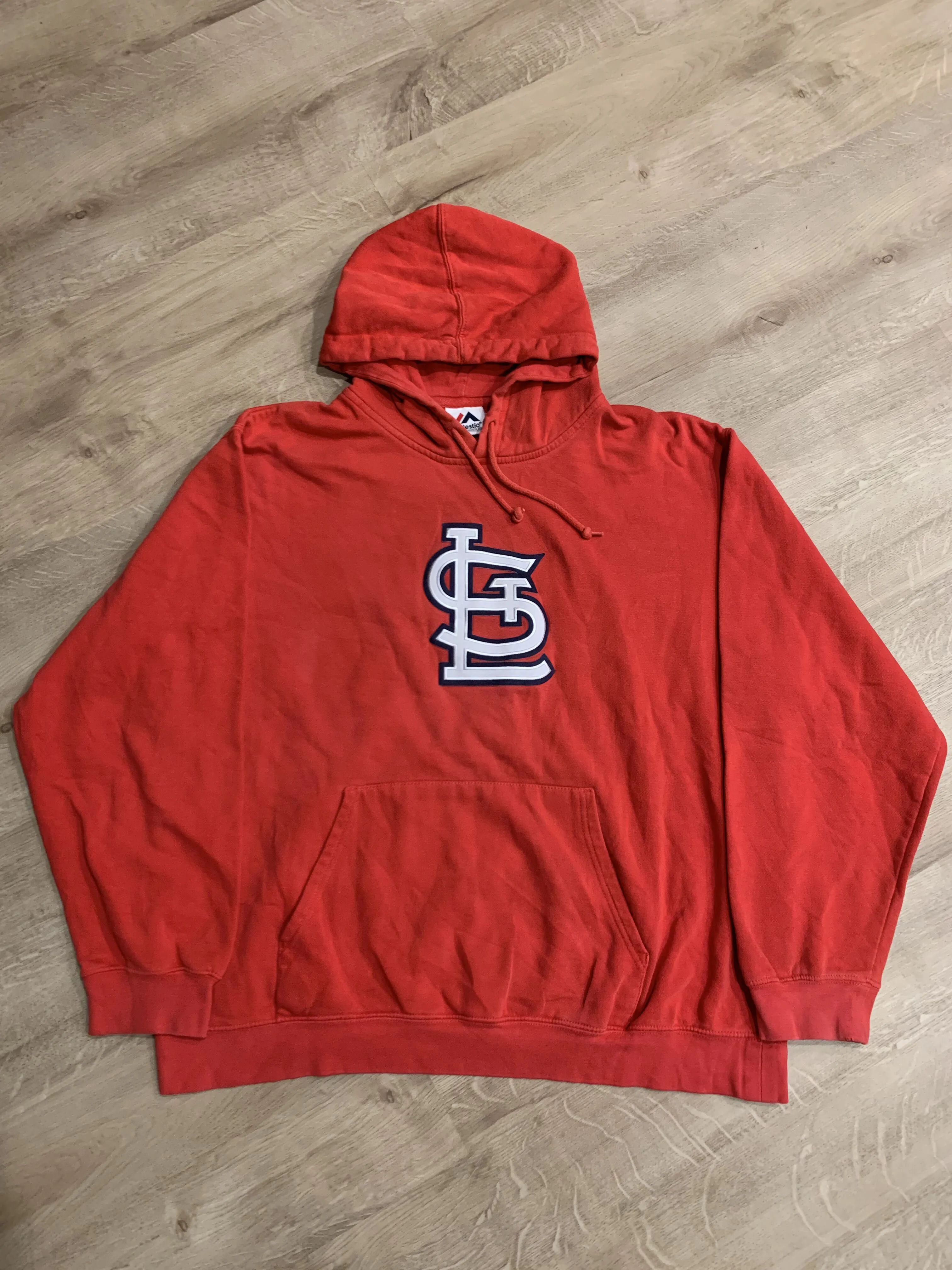 Product image for St Louis Cardinals Hoodie Mens XL Red Sweatshirt Majestic Embroidered MLB Baseball Vintage 2000s Heavyweight 