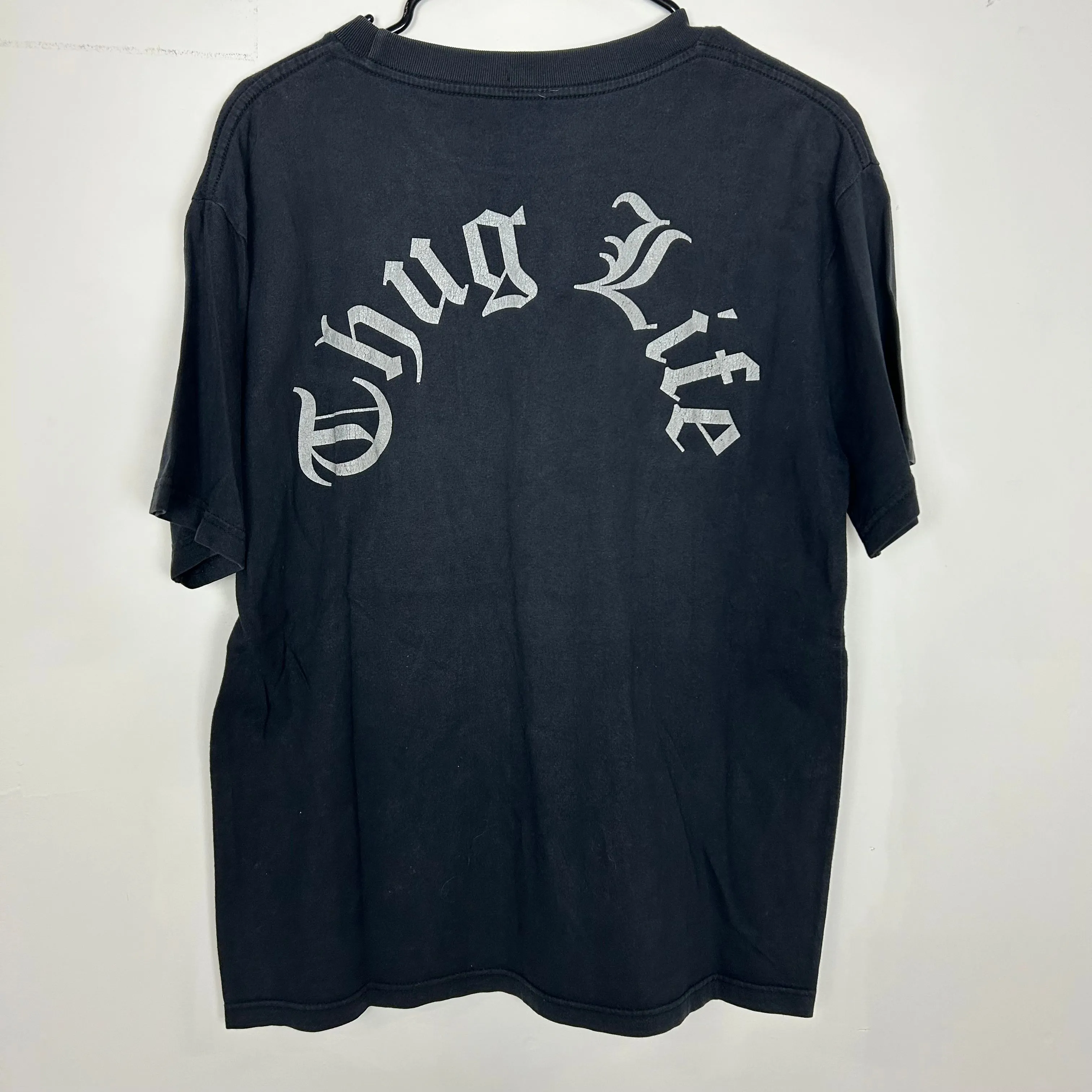 Listing Image Blurred Background