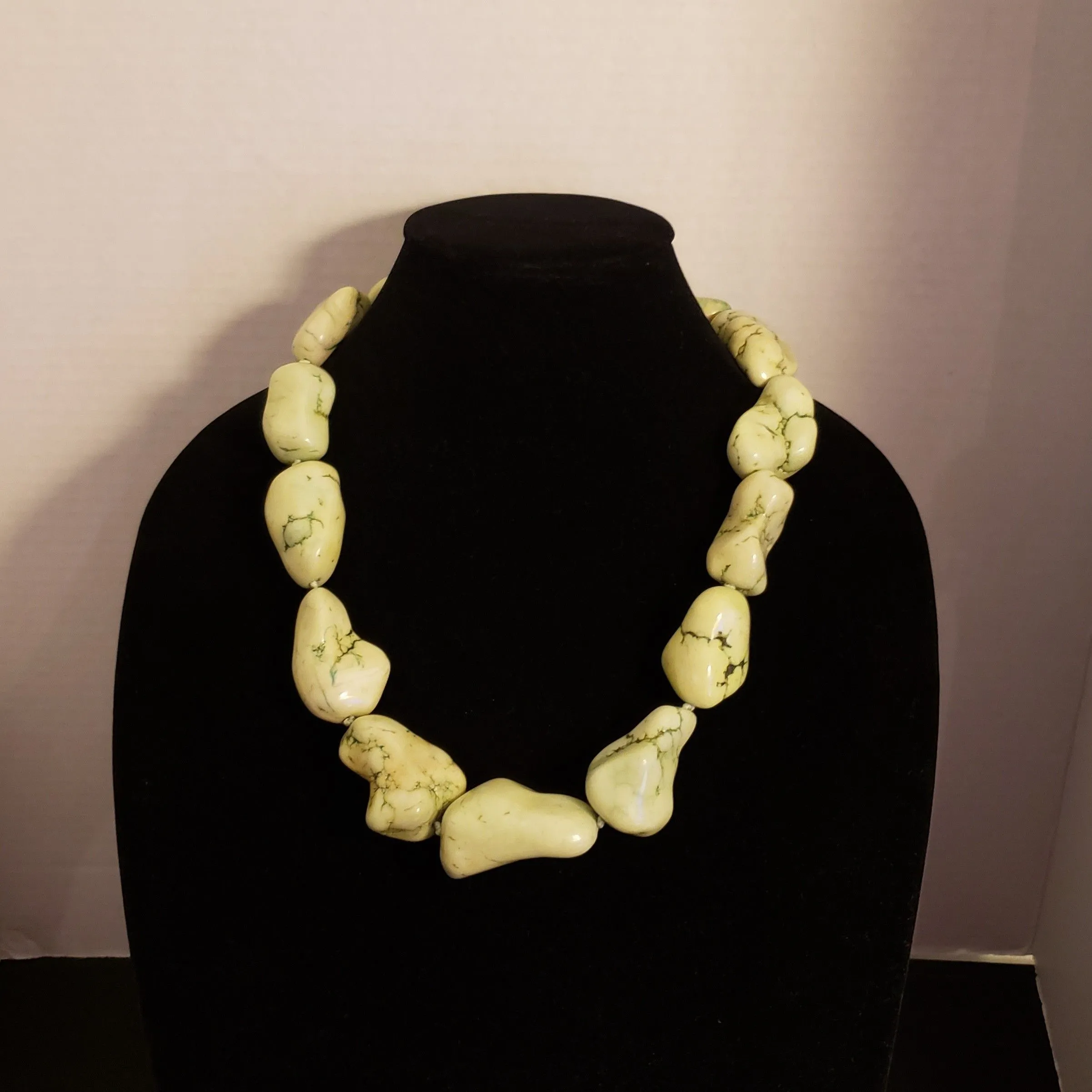 Product image for NWT Alexander Kalifano Chunky Pear colored Stone Necklace