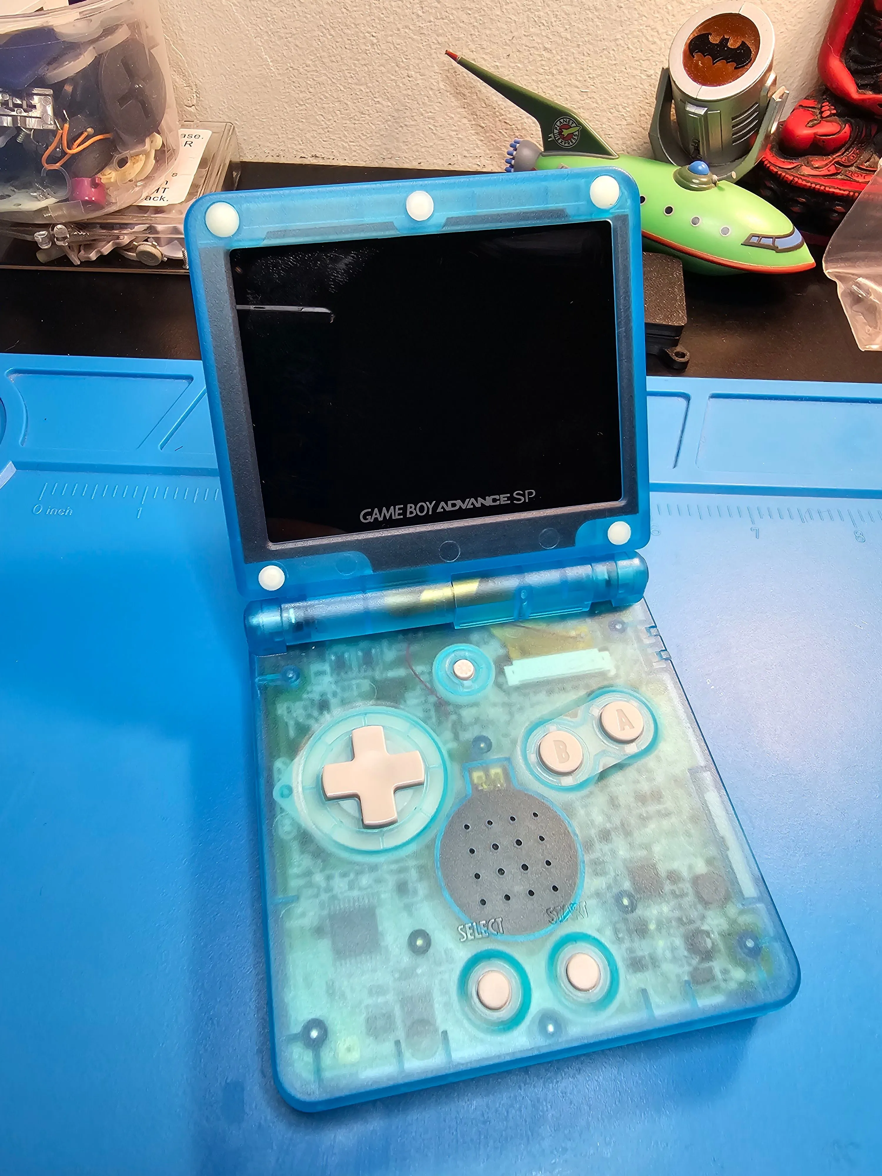 Product image for Gameboy Advance SP (translucent blue;glows; IPS)