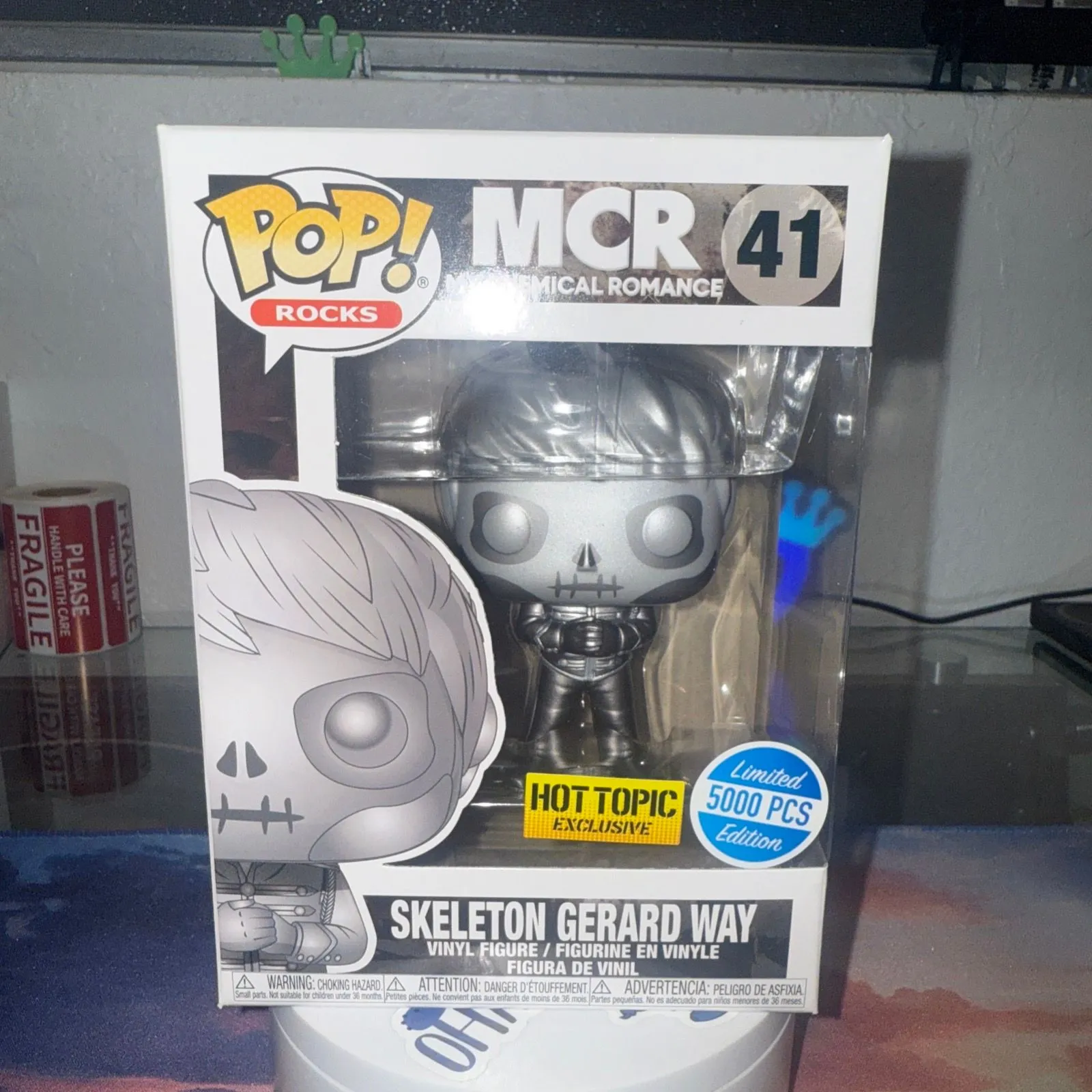 Product image for Funko Pop! Vinyl: Skeleton Gerard Way (Hot Topic Exclusive), (Metallic 5000 PCS)