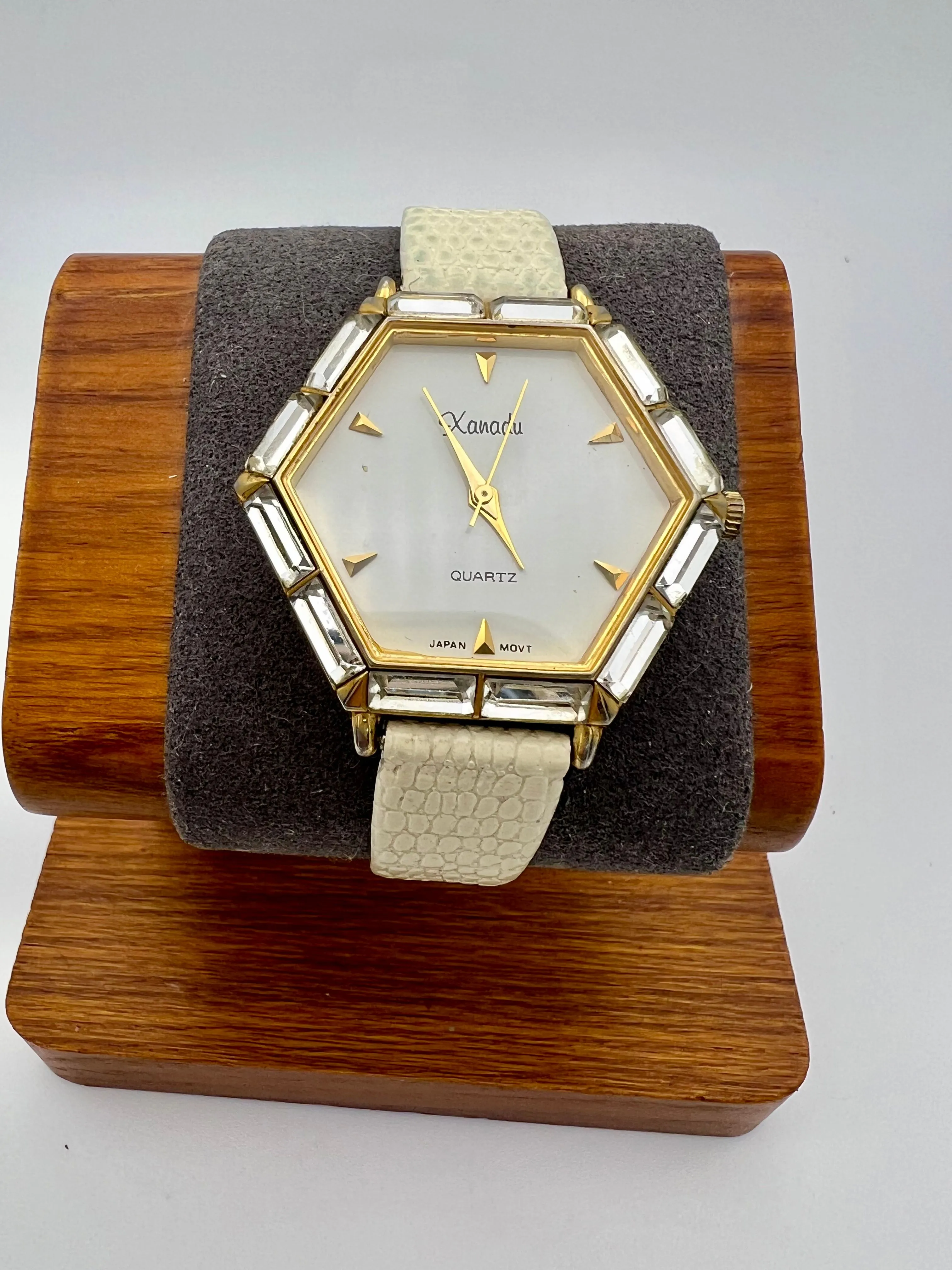 Product image for Vintage women's Xanadu hex watch
