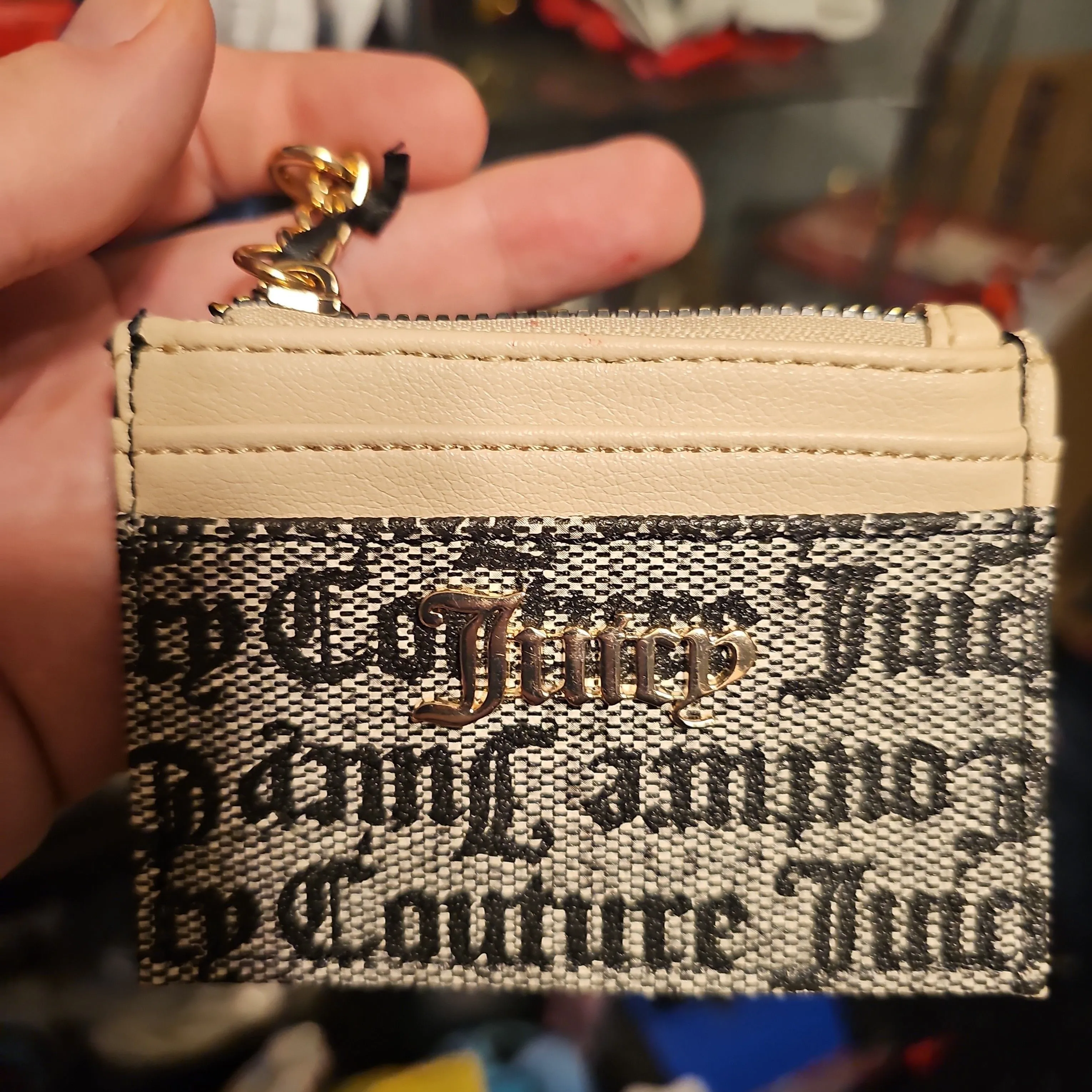 Product image for Juicy Couture cardholder