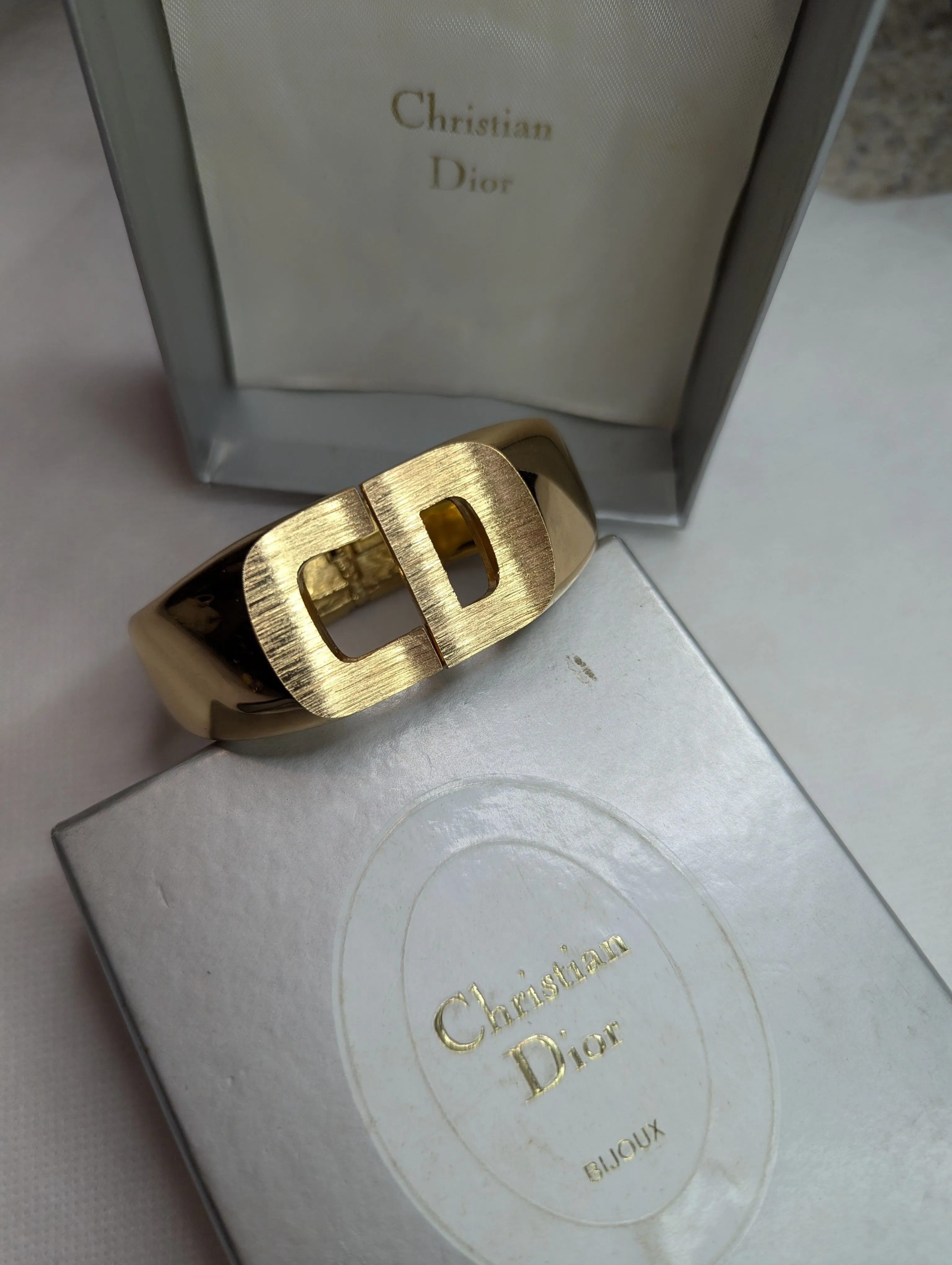 c0dae520-78de-419c-8dd7-89be2944913b