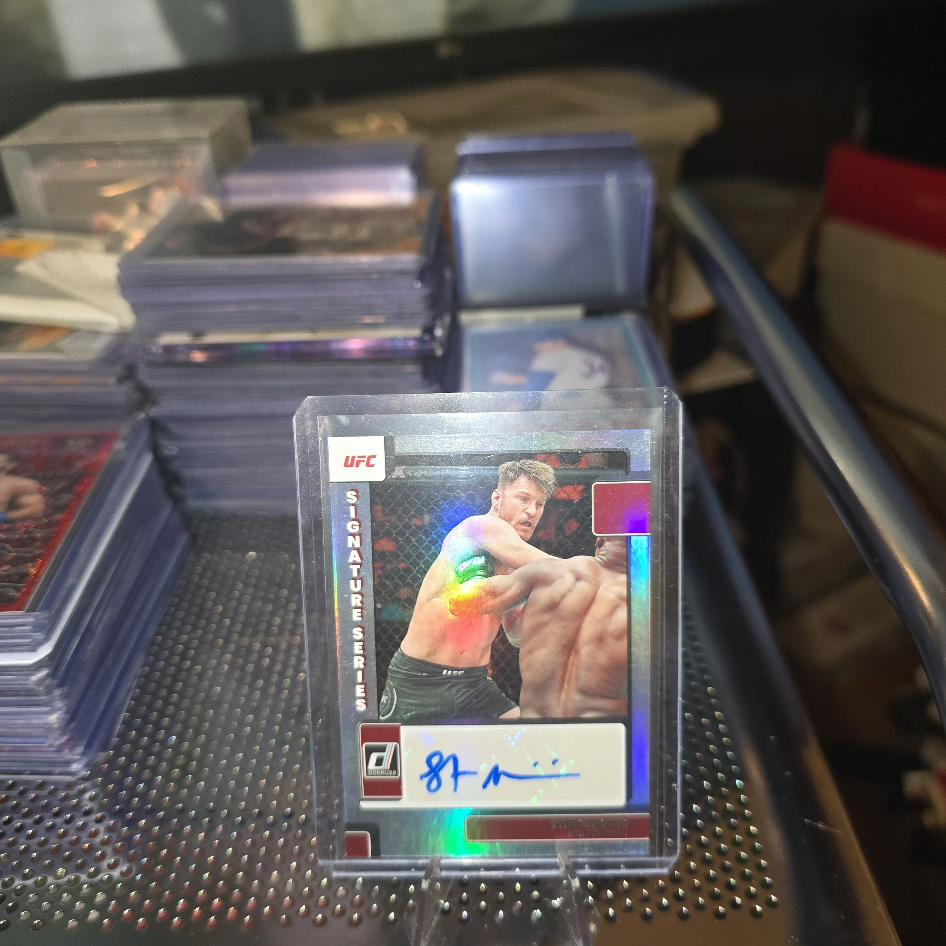 Product image for stipe miocic silver signature sg-smc 2023 donruss