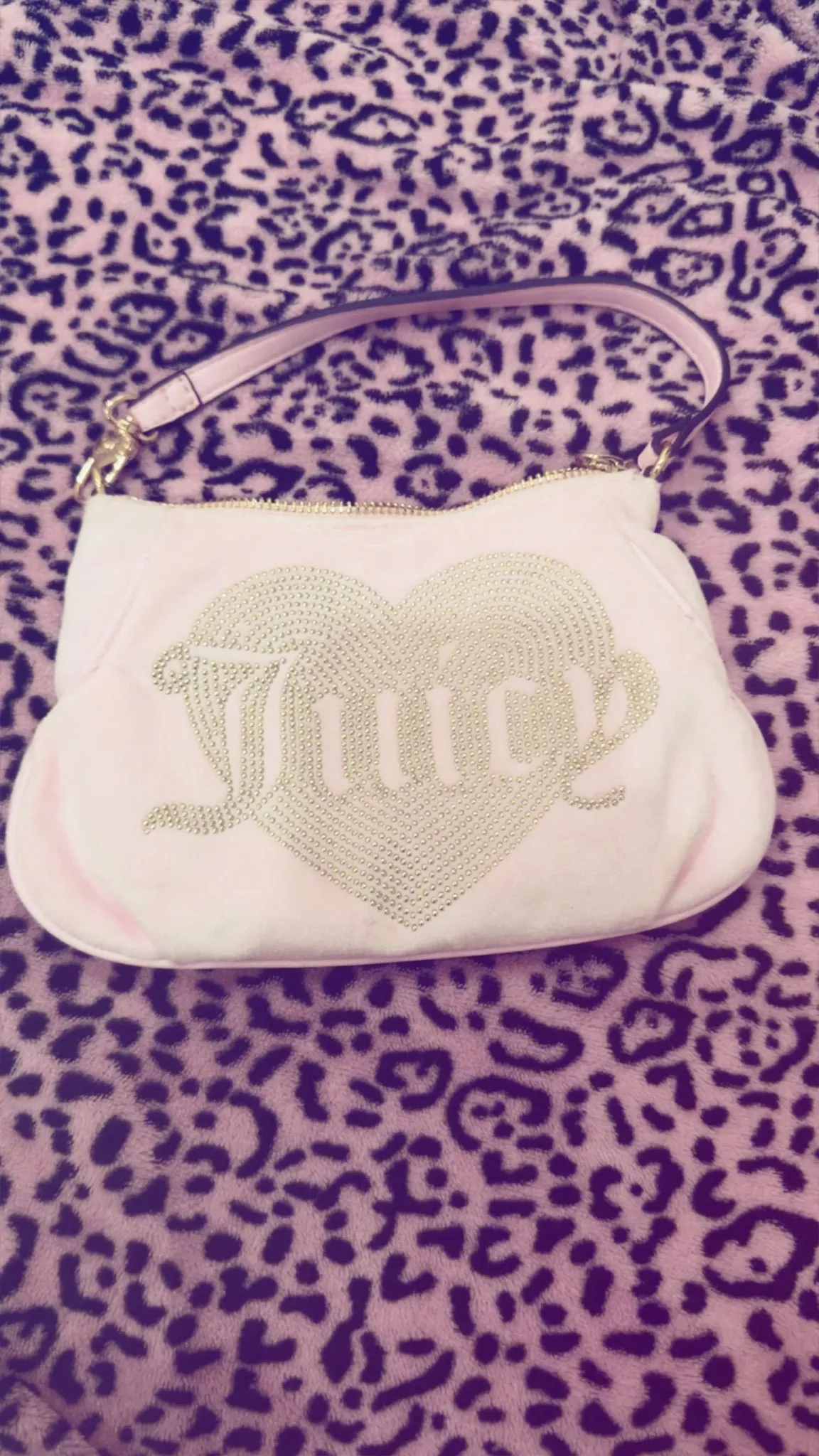 c175d087-bddc-4e10-a4ea-20d5733aba27