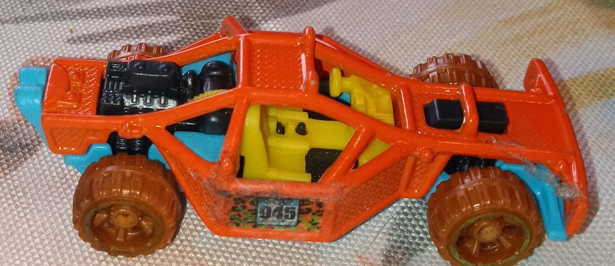 Product image for Hot Wheels Orange Roll Cage Dune Buggy