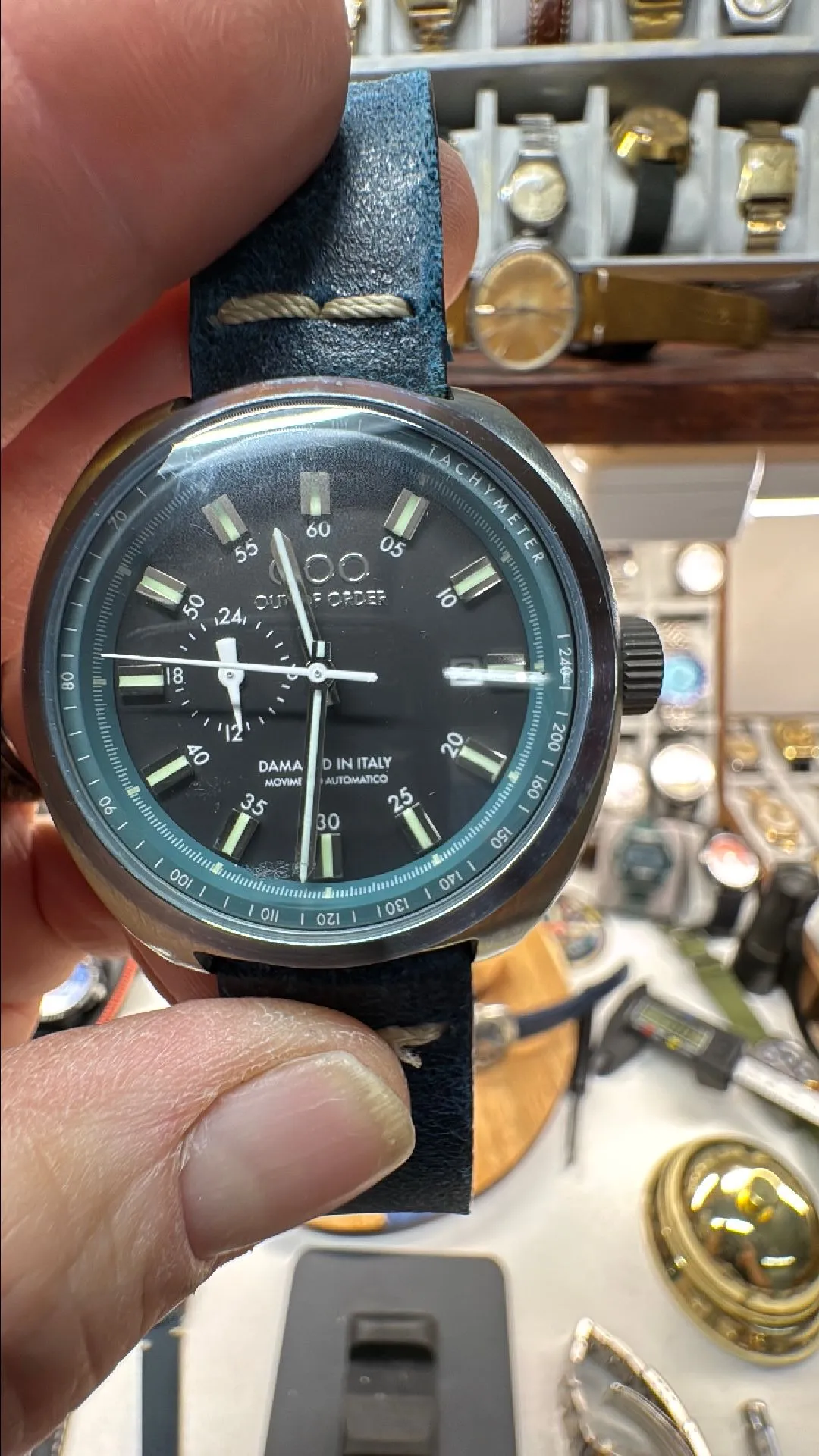 Product image for Out of order automatic, brass Italian watch