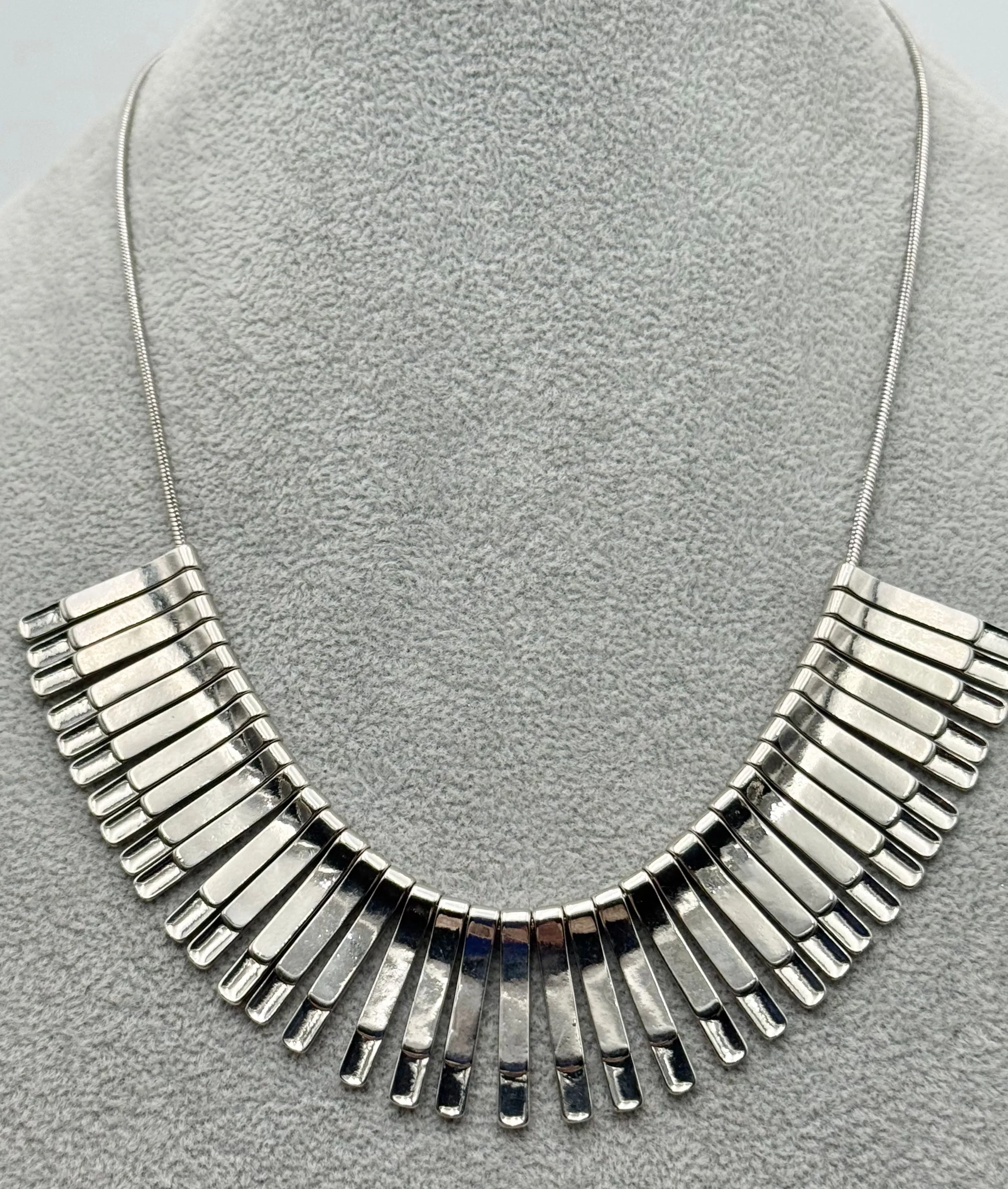 Product image for Silver Tone Banana Republic Articulated Necklace.