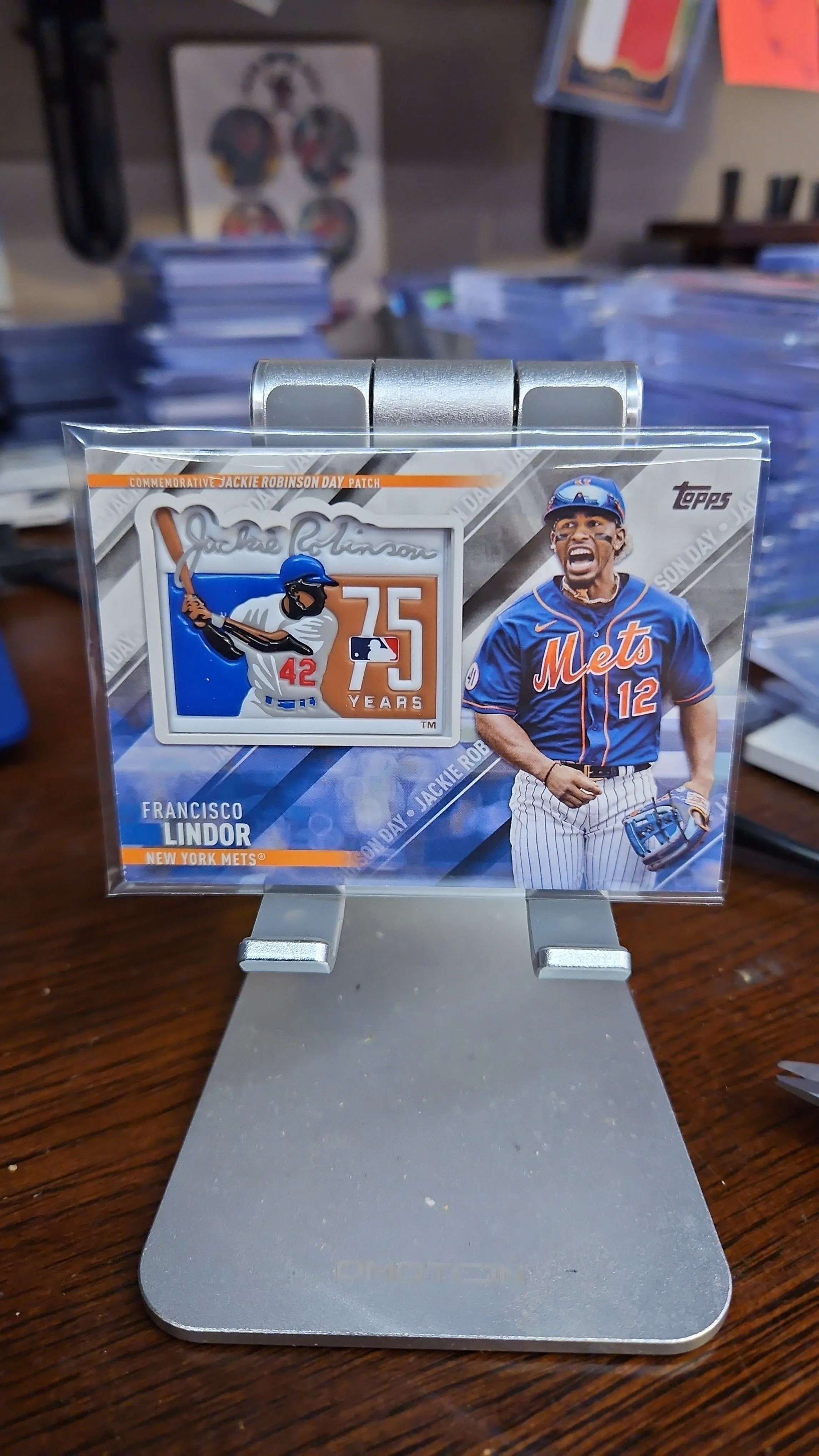 Product image for Francisco Lindor 2022 Topps Jackie Robinson Commemorative Patch...Mets