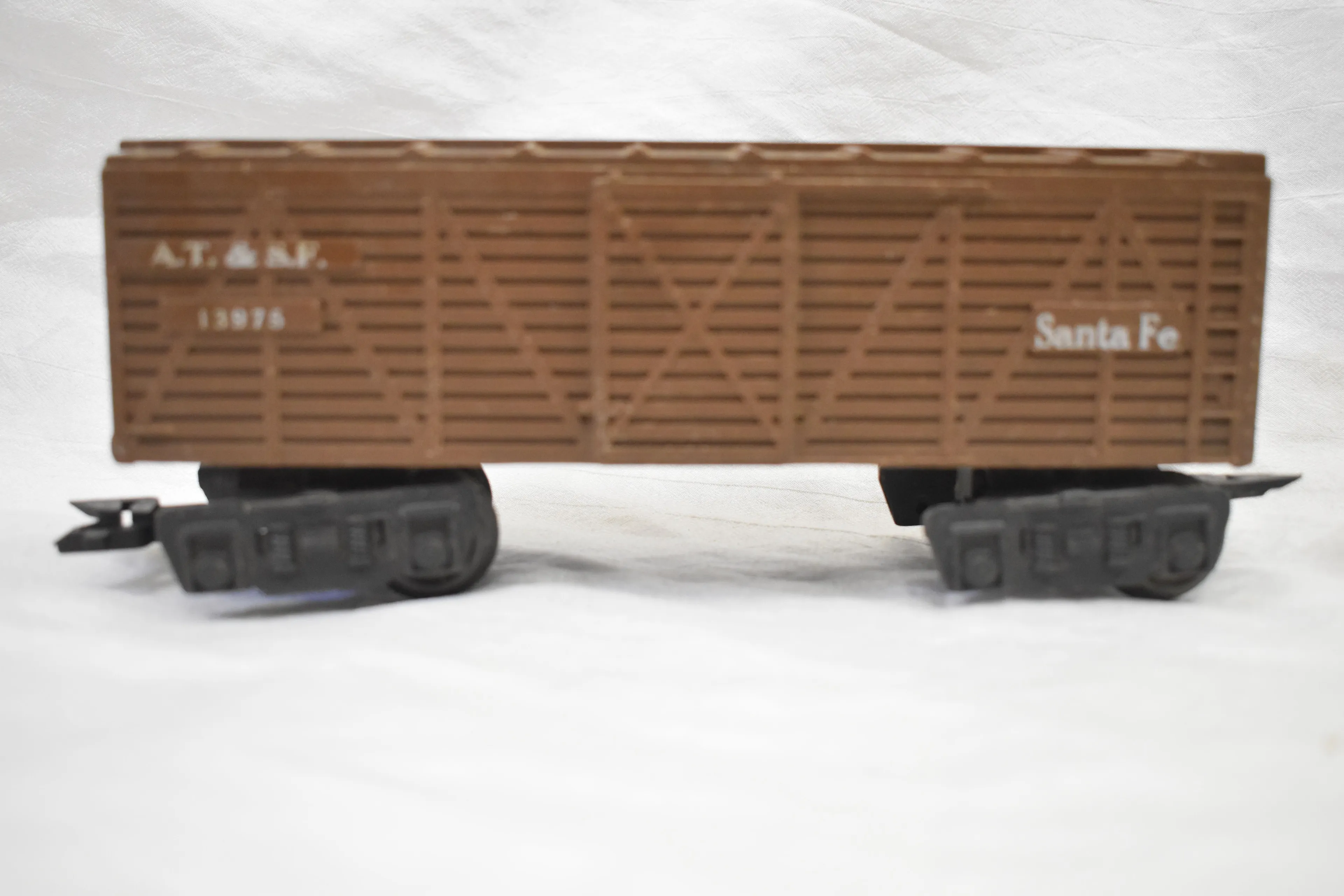Product image for Vintage Marx Santa Fe Brown Box Car