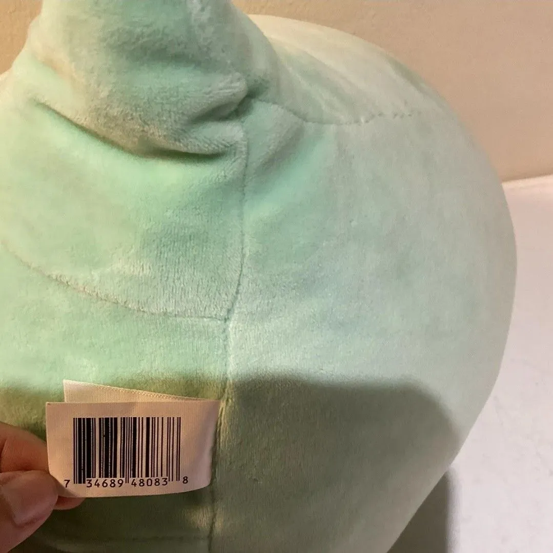 Listing Image Blurred Background