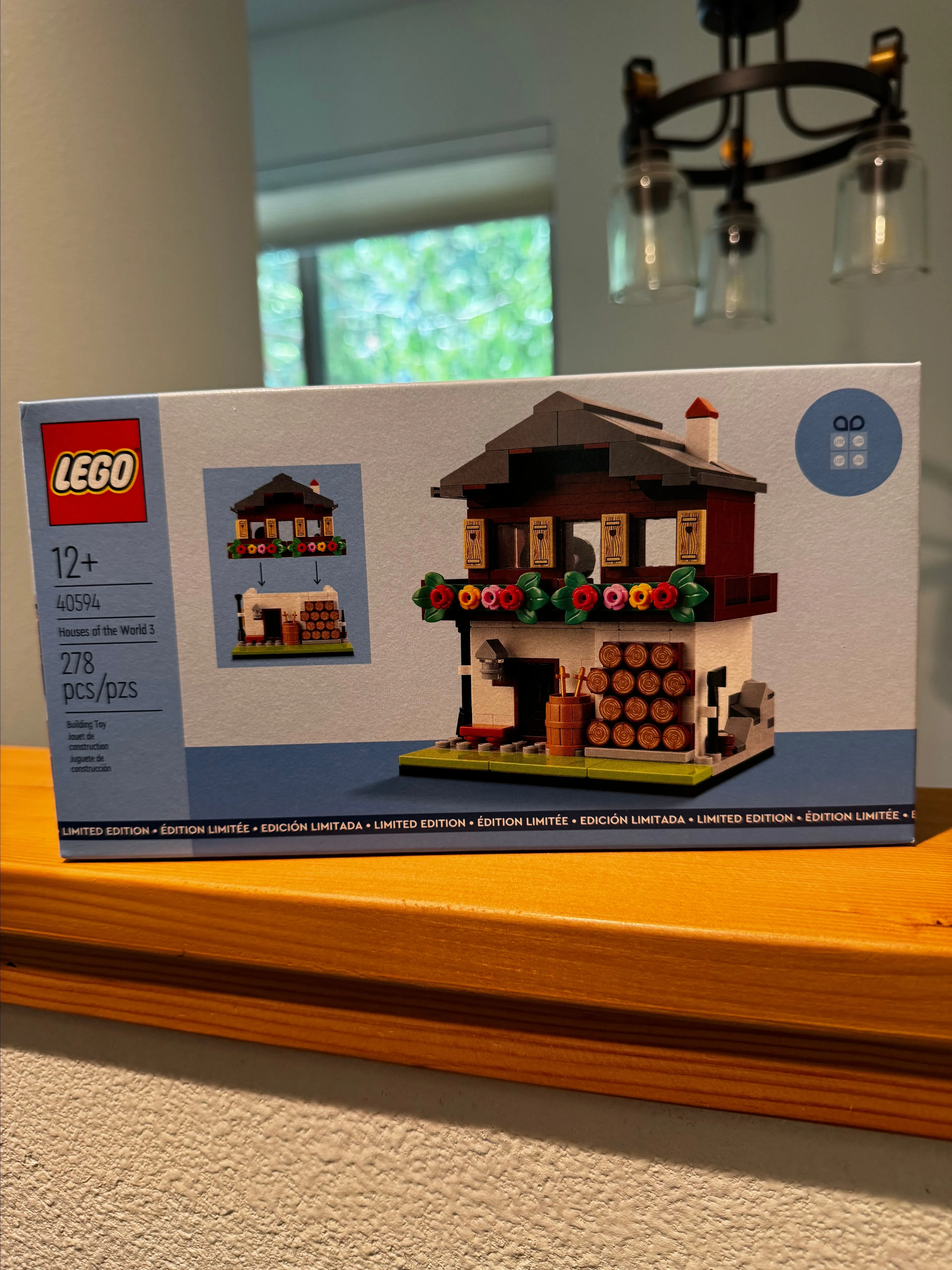 Product image for LEGO 40594 Houses of the World 3
