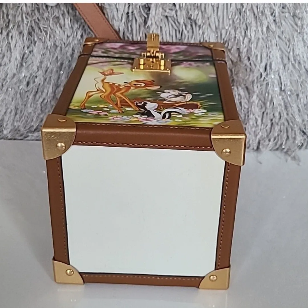 Listing Image Blurred Background