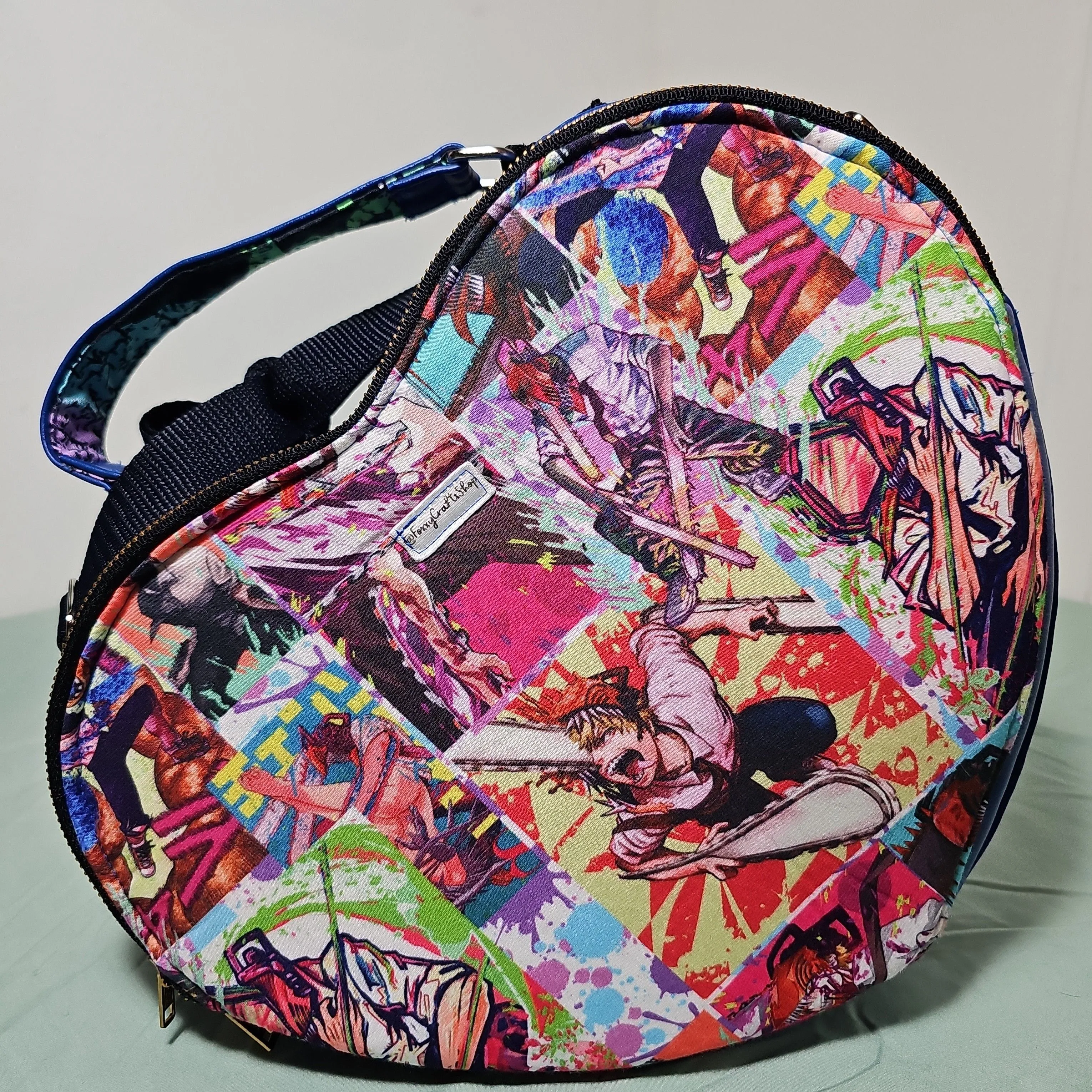 Product image for chainsaw man crossbody heart