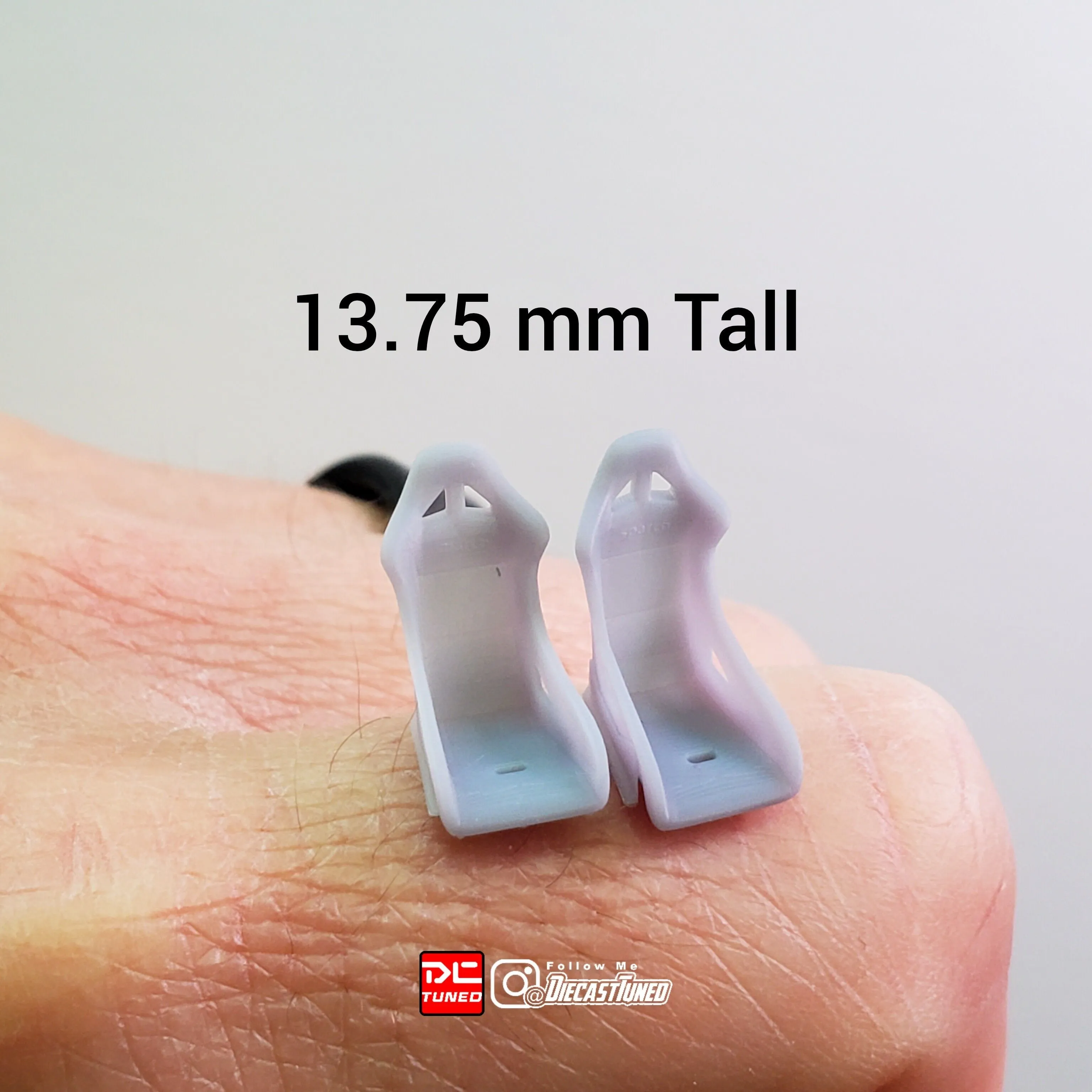 Product image for 1 Set Racing Seat 3D Printed Resin Scale 1/64 for customize Hot Wheels Accesorios for custom diecast