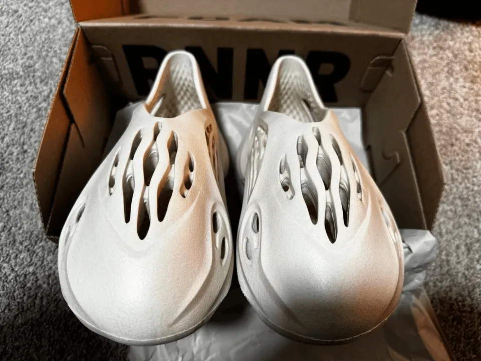 Listing Image Blurred Background