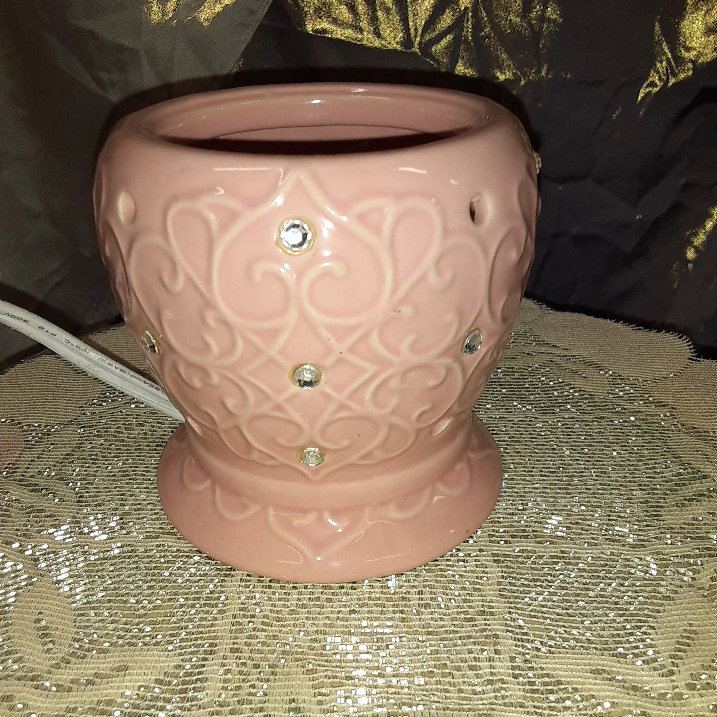 Product image for Scentsy candle warmer with light