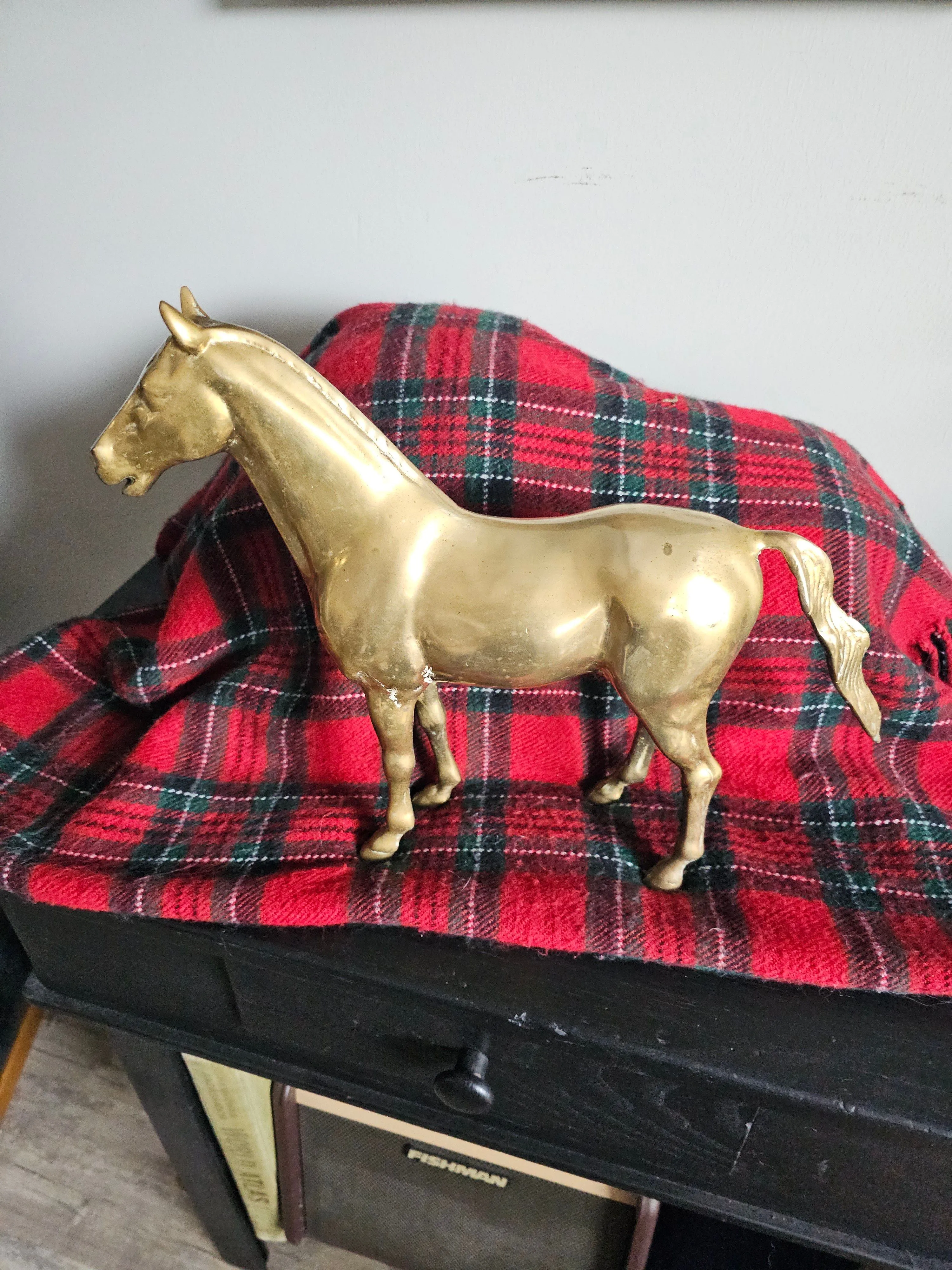 Product image for English Tradition Patinated Horse Brass Statue