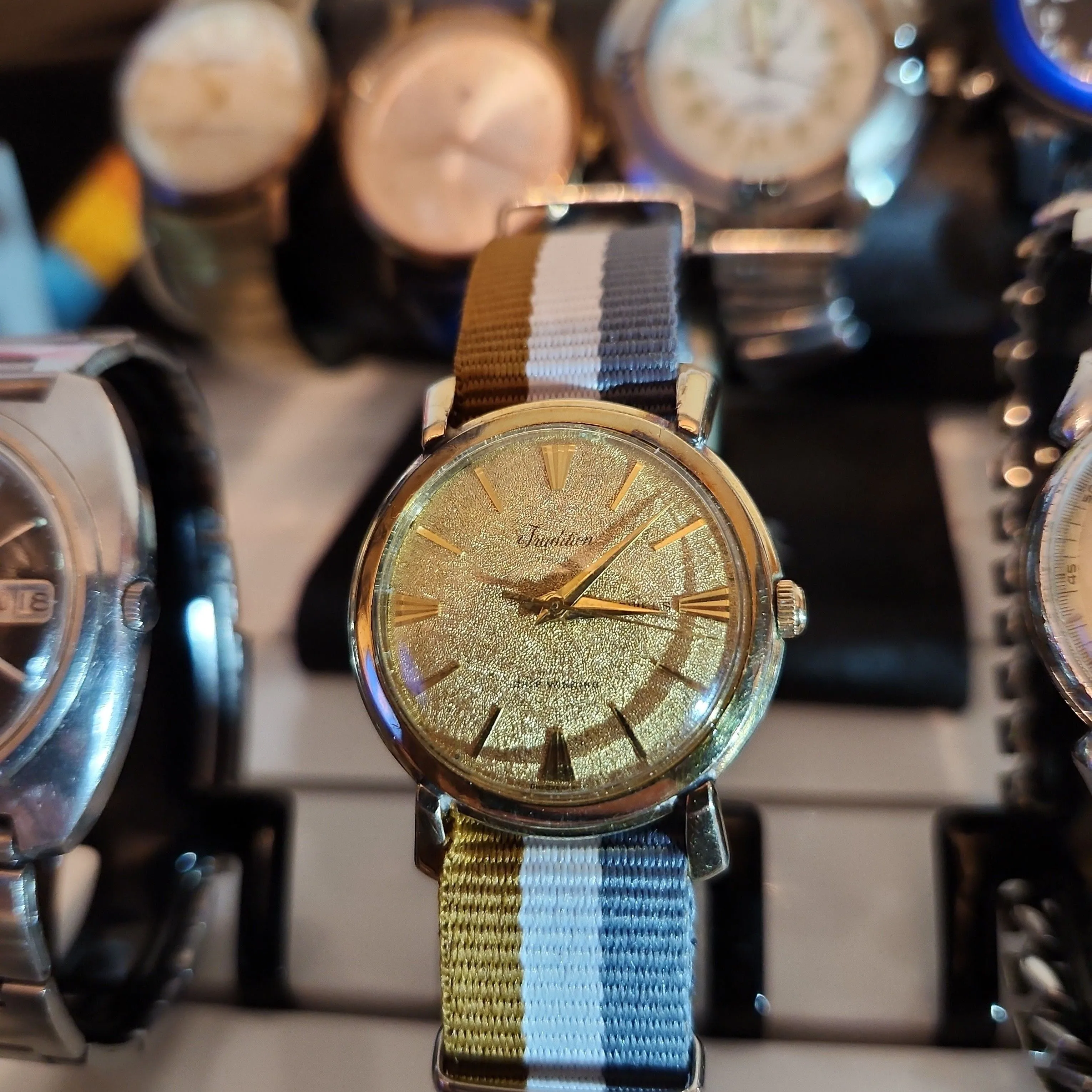 Product image for Tradition self-winding Gold flake dial
