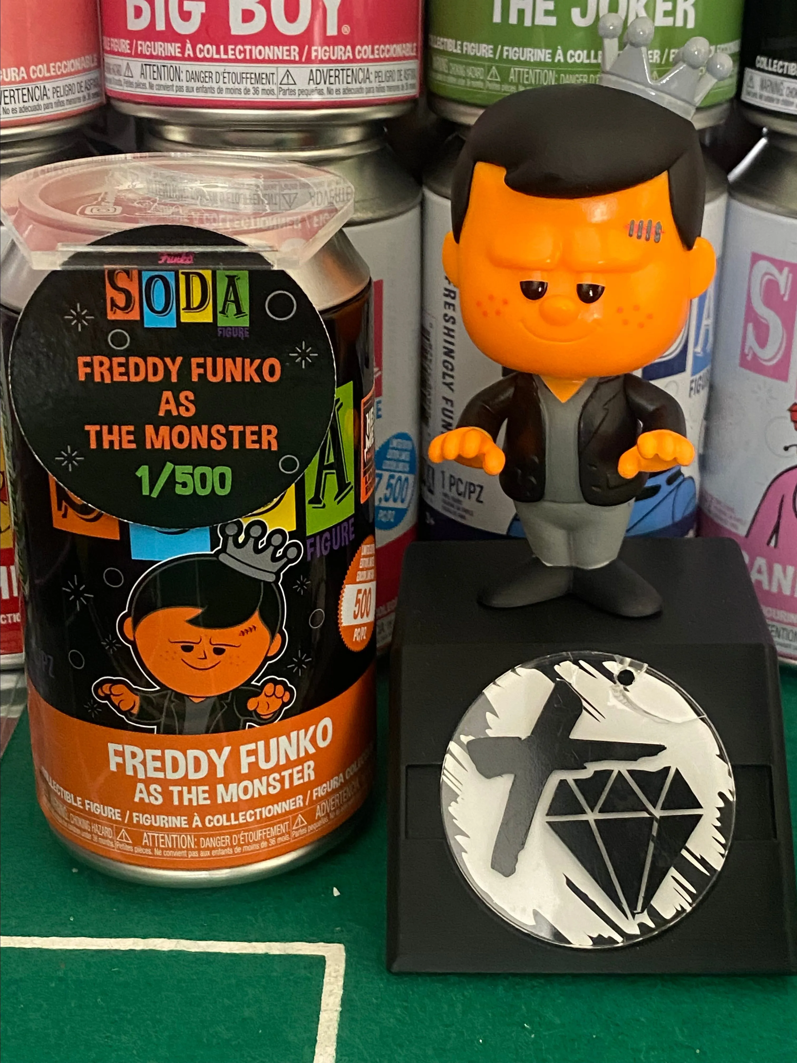 Product image for FREDDY MONSTER (BL) 500 PCS