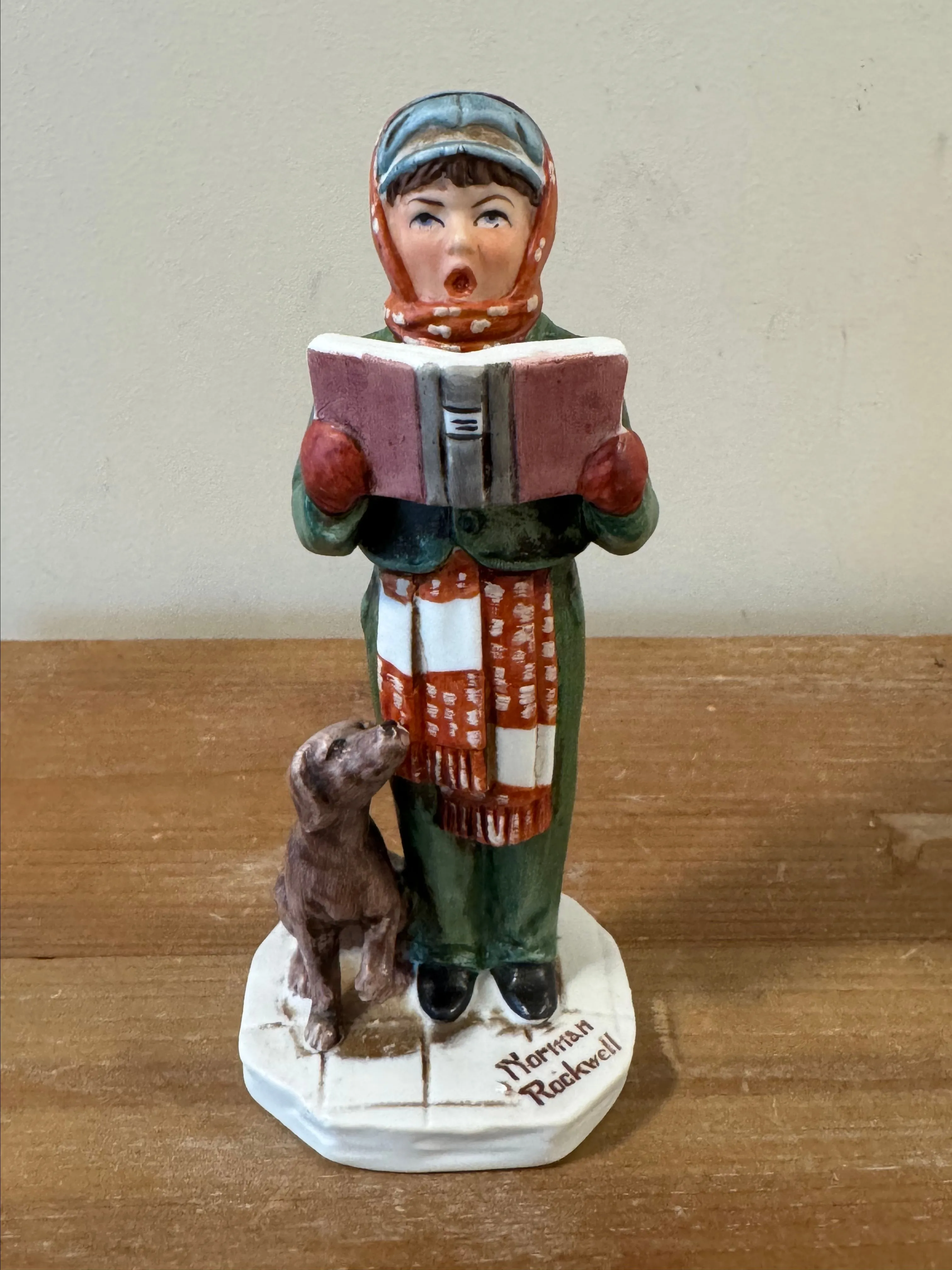 Product image for 356.  Vintage Norman Rockwell Figurine "Caroler" 1973 Dave Grossman
