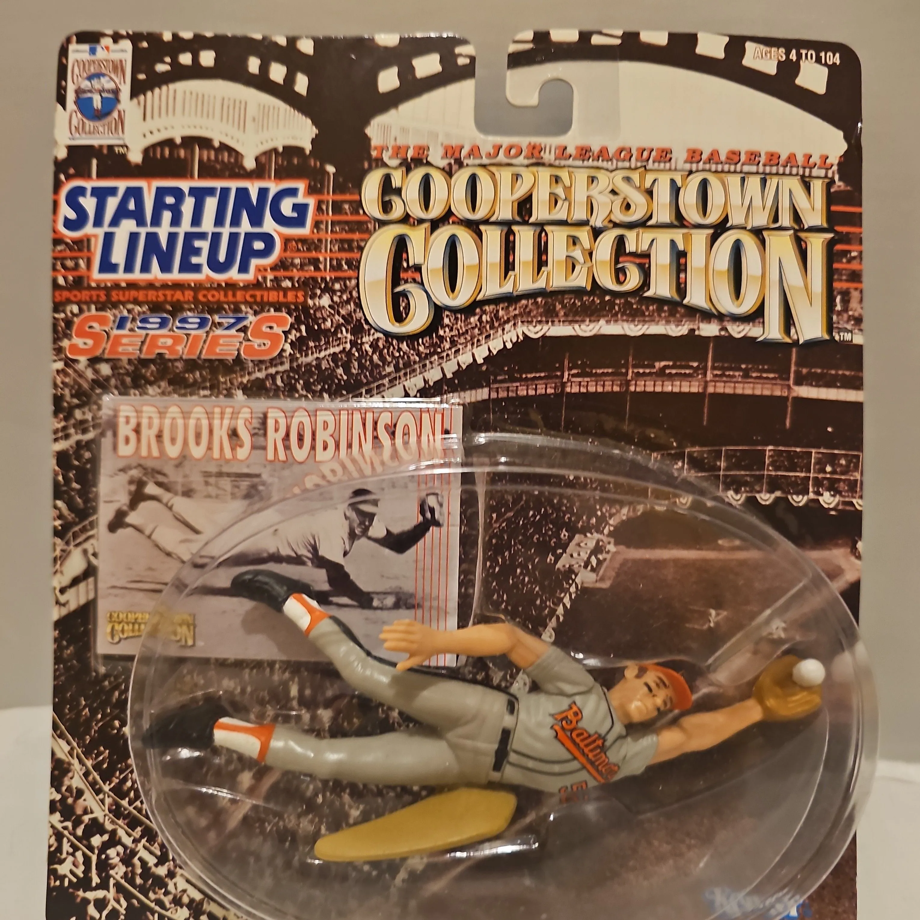 Product image for 1997 Series Starting Lineup Brooks Robinson