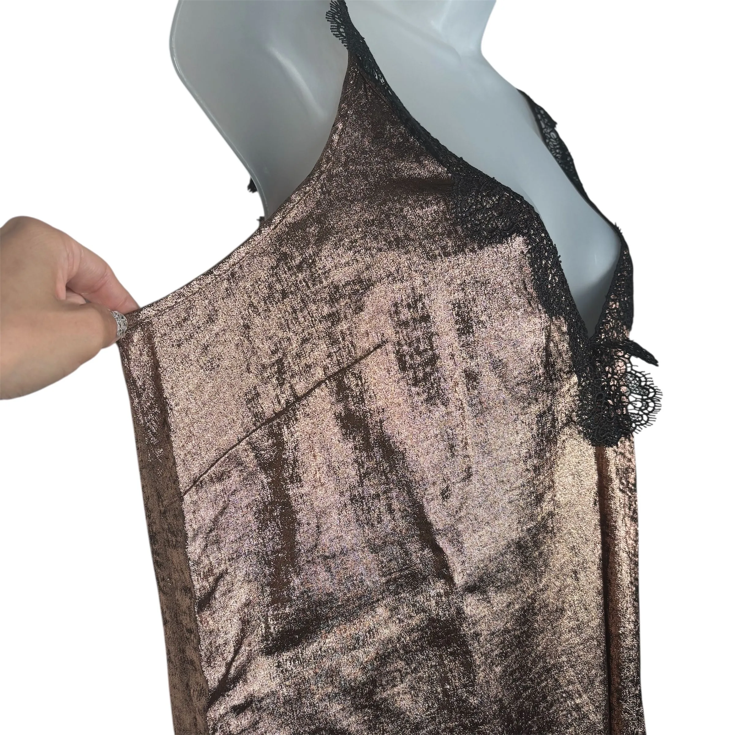 Listing Image Blurred Background